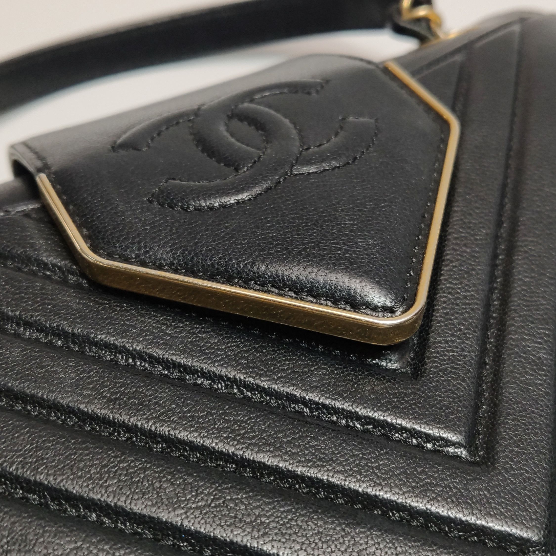Chanel Chanel Women os Shoulder Bags Size ONE SIZE - 17 Thumbnail