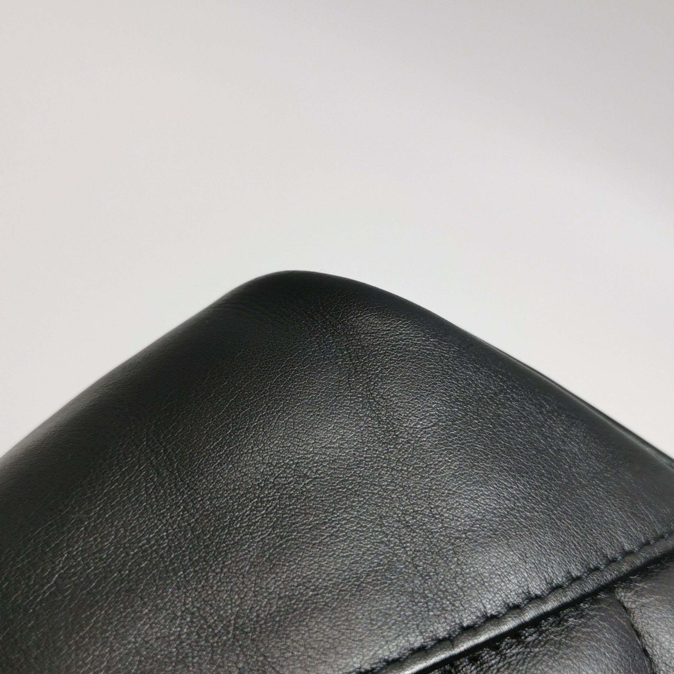 Chanel Chanel Women os Shoulder Bags Size ONE SIZE - 25 Thumbnail