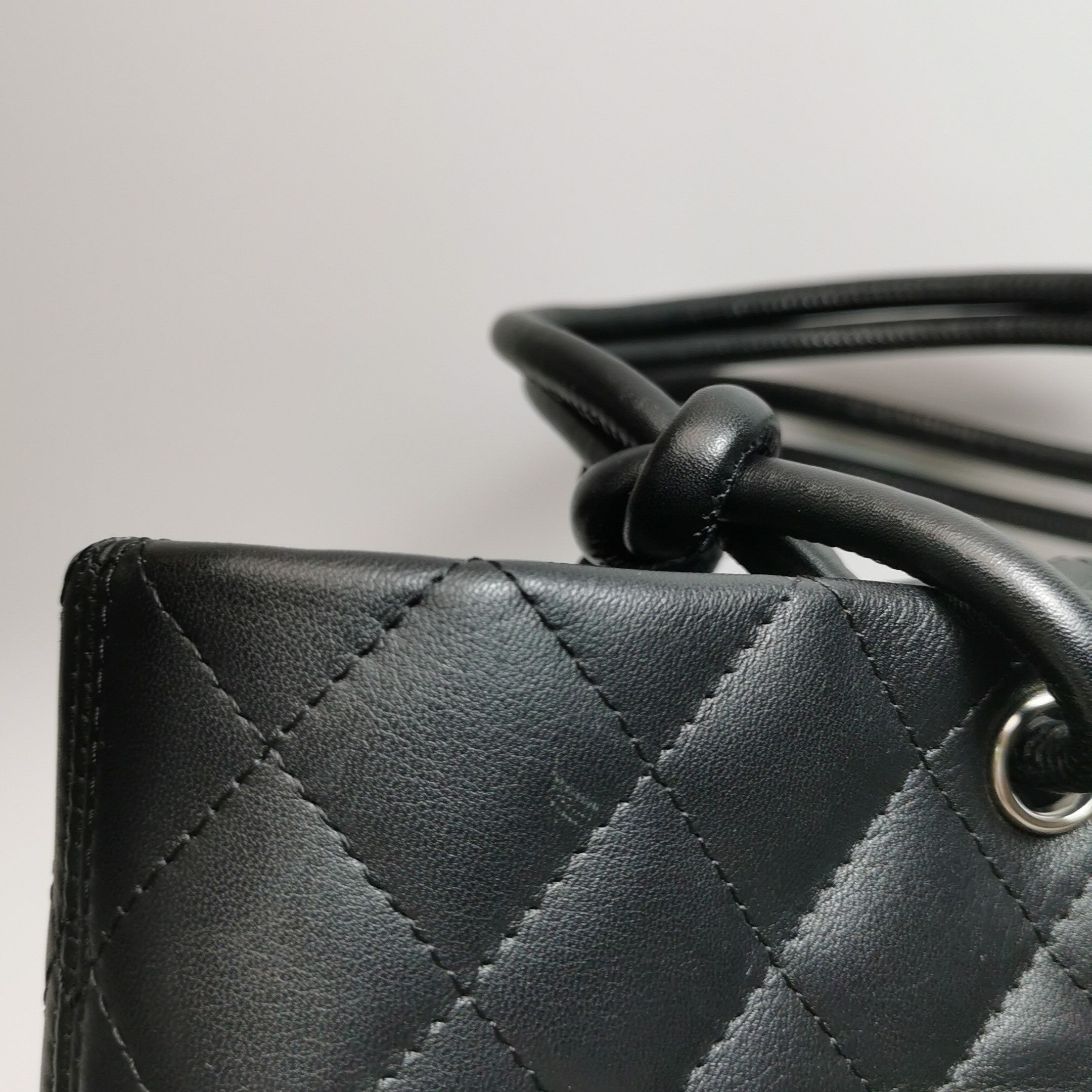 Chanel Chanel Women os Shoulder Bags Size ONE SIZE - 22 Thumbnail