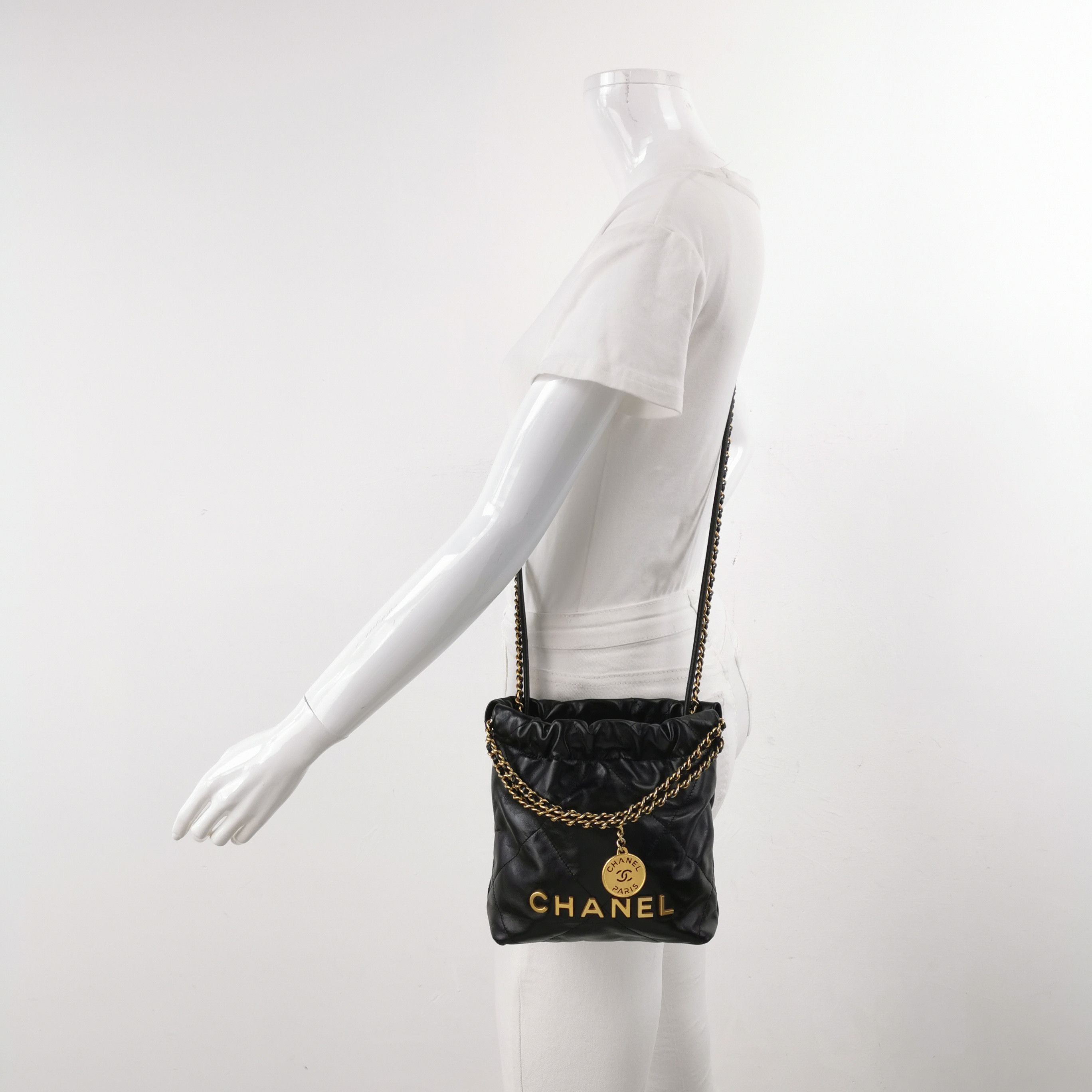 Chanel Chanel Women os Shoulder Bags Size ONE SIZE - 2 Thumbnail