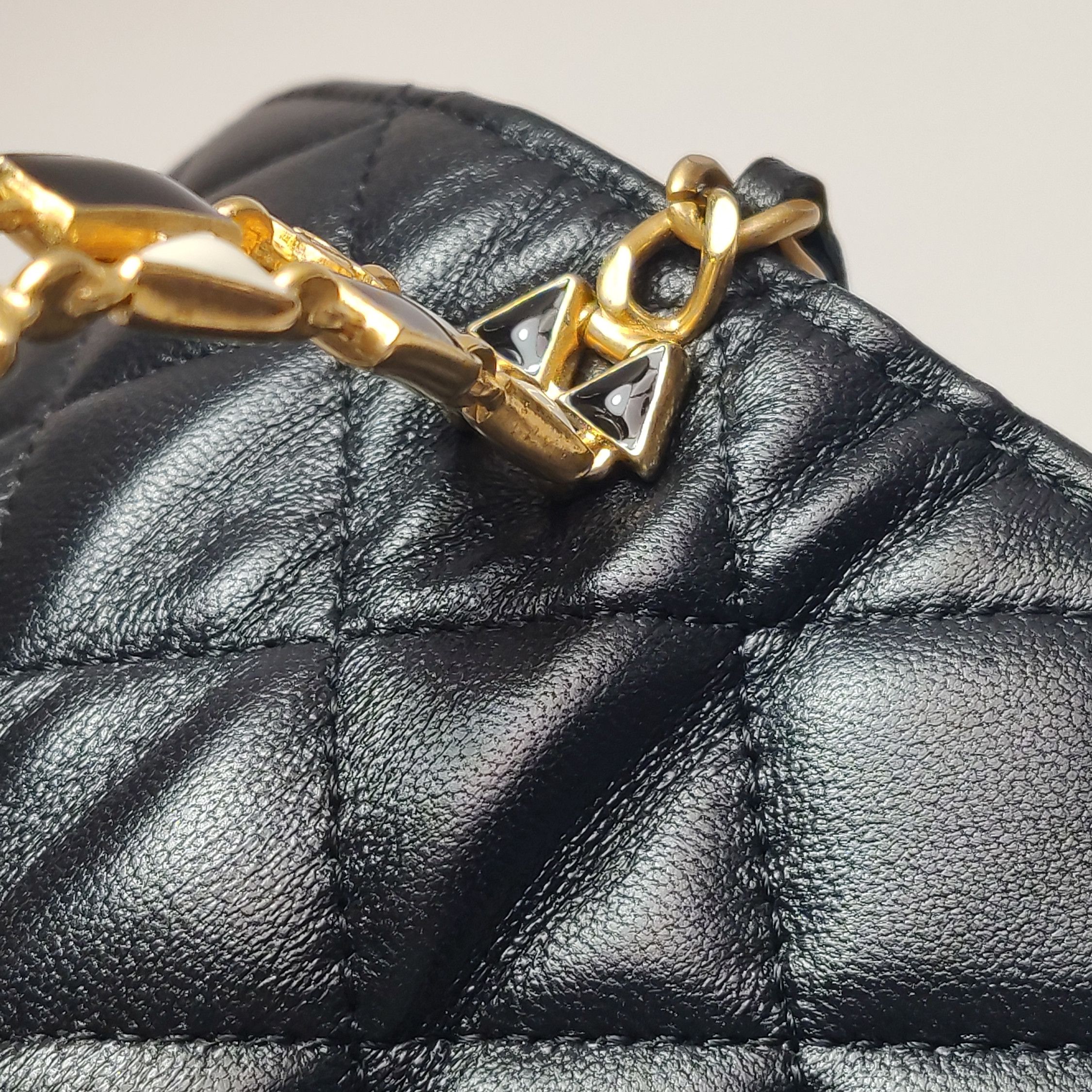 Chanel Chanel Women os Shoulder Bags Size ONE SIZE - 17 Thumbnail