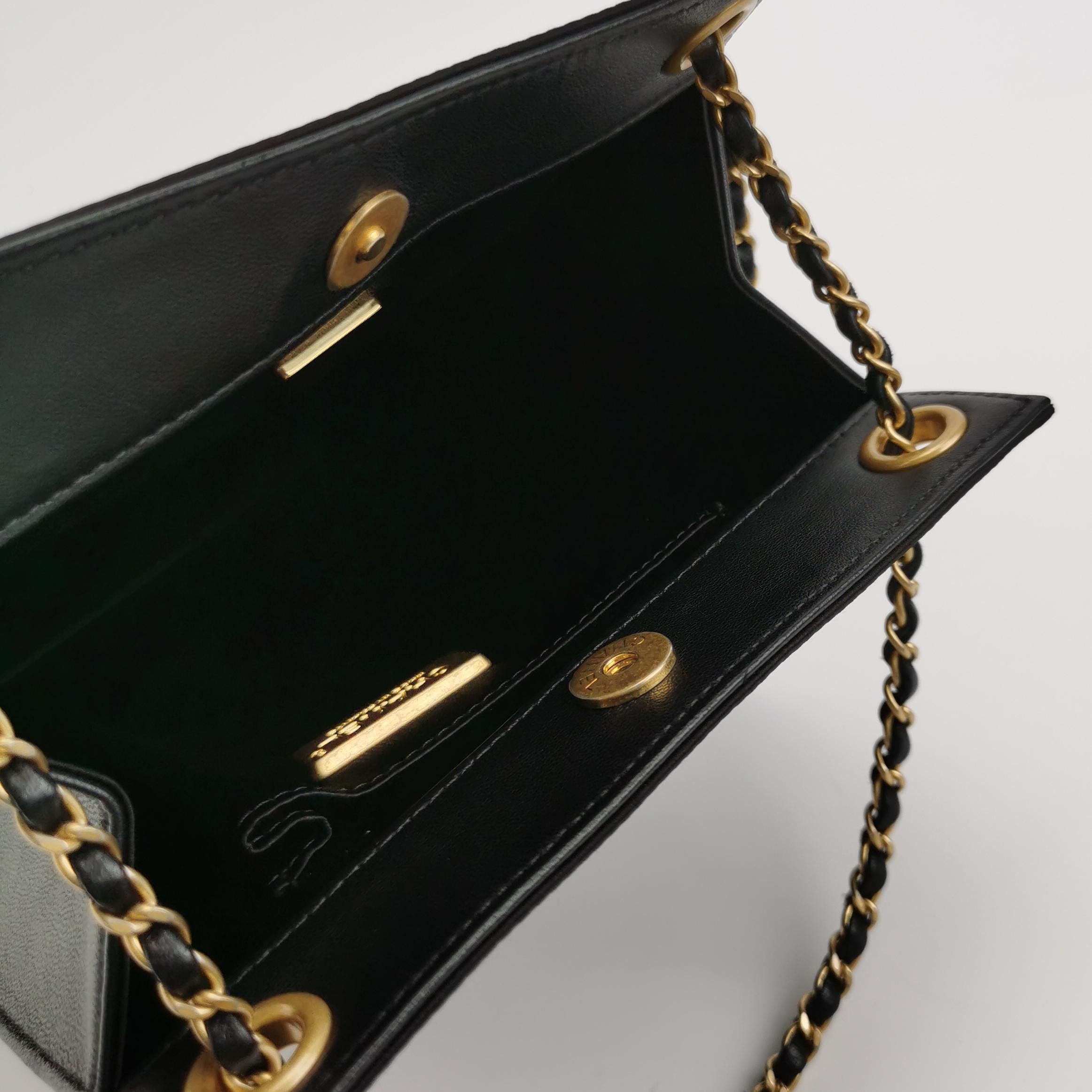 Chanel Chanel Women os Shoulder Bags Size ONE SIZE - 7 Thumbnail