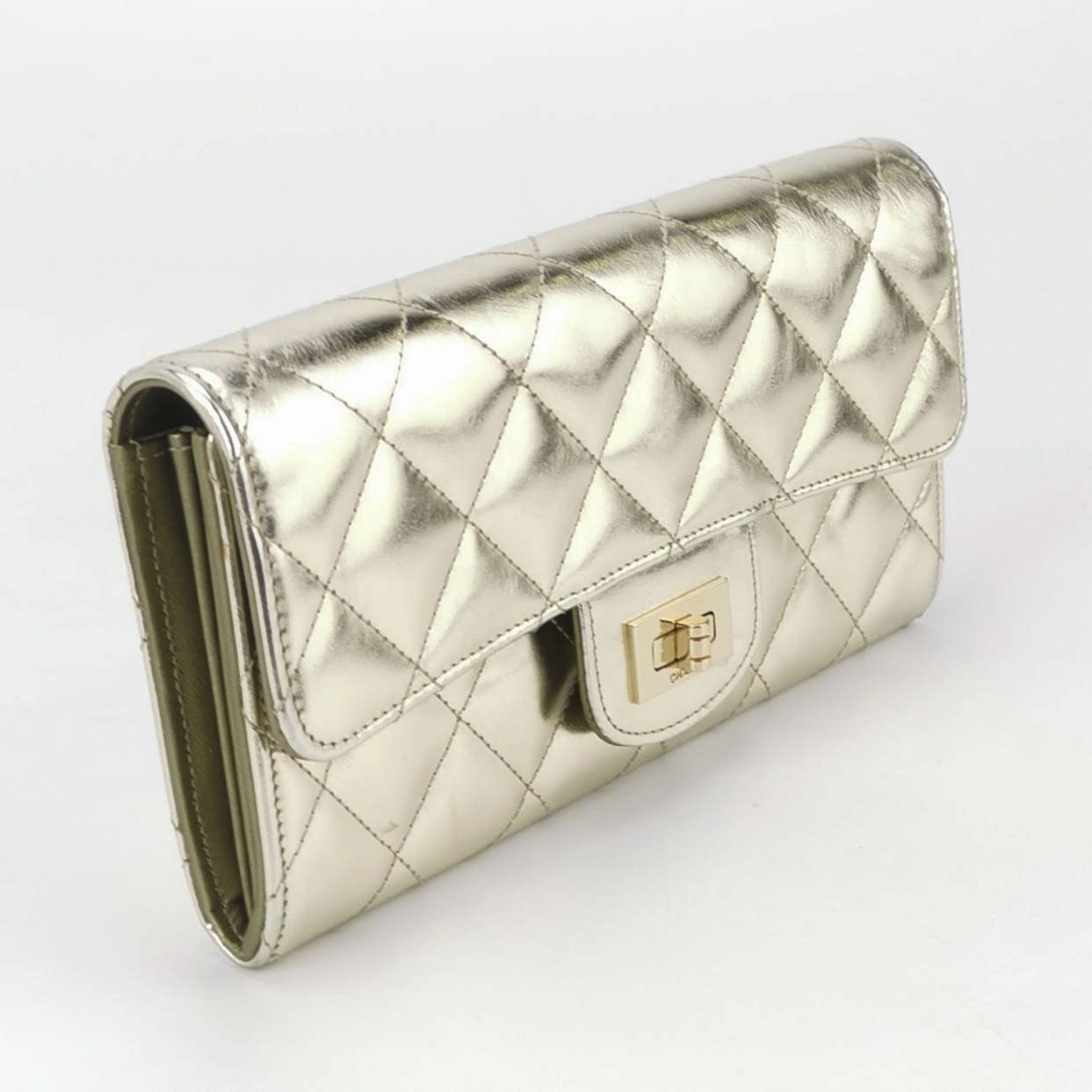 Chanel Chanel Women os Wallets Size ONE SIZE - 3 Thumbnail