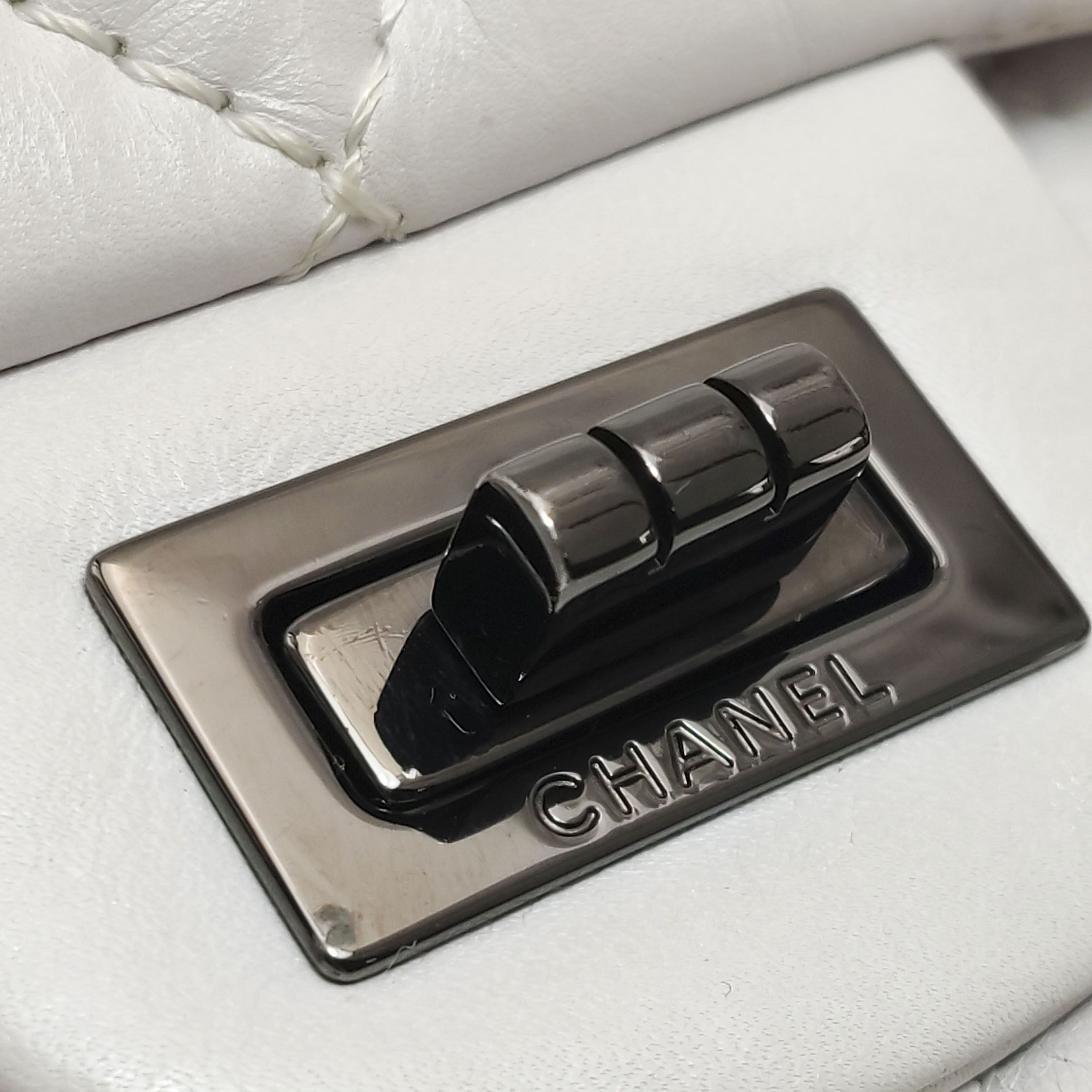 Chanel Chanel Women os Shoulder Bags Size ONE SIZE - 12 Thumbnail
