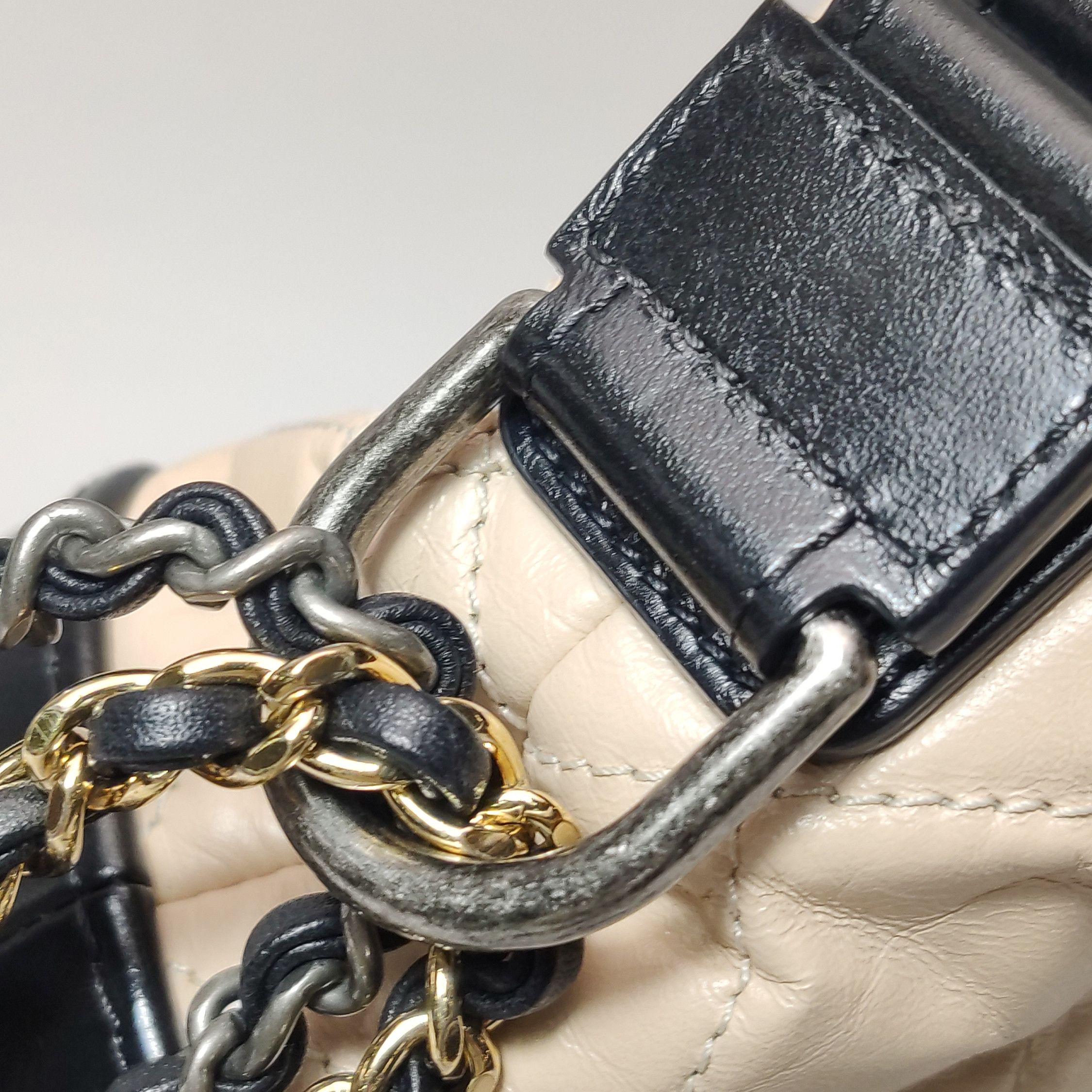 Chanel Chanel Women os Shoulder Bags Size ONE SIZE - 15 Thumbnail