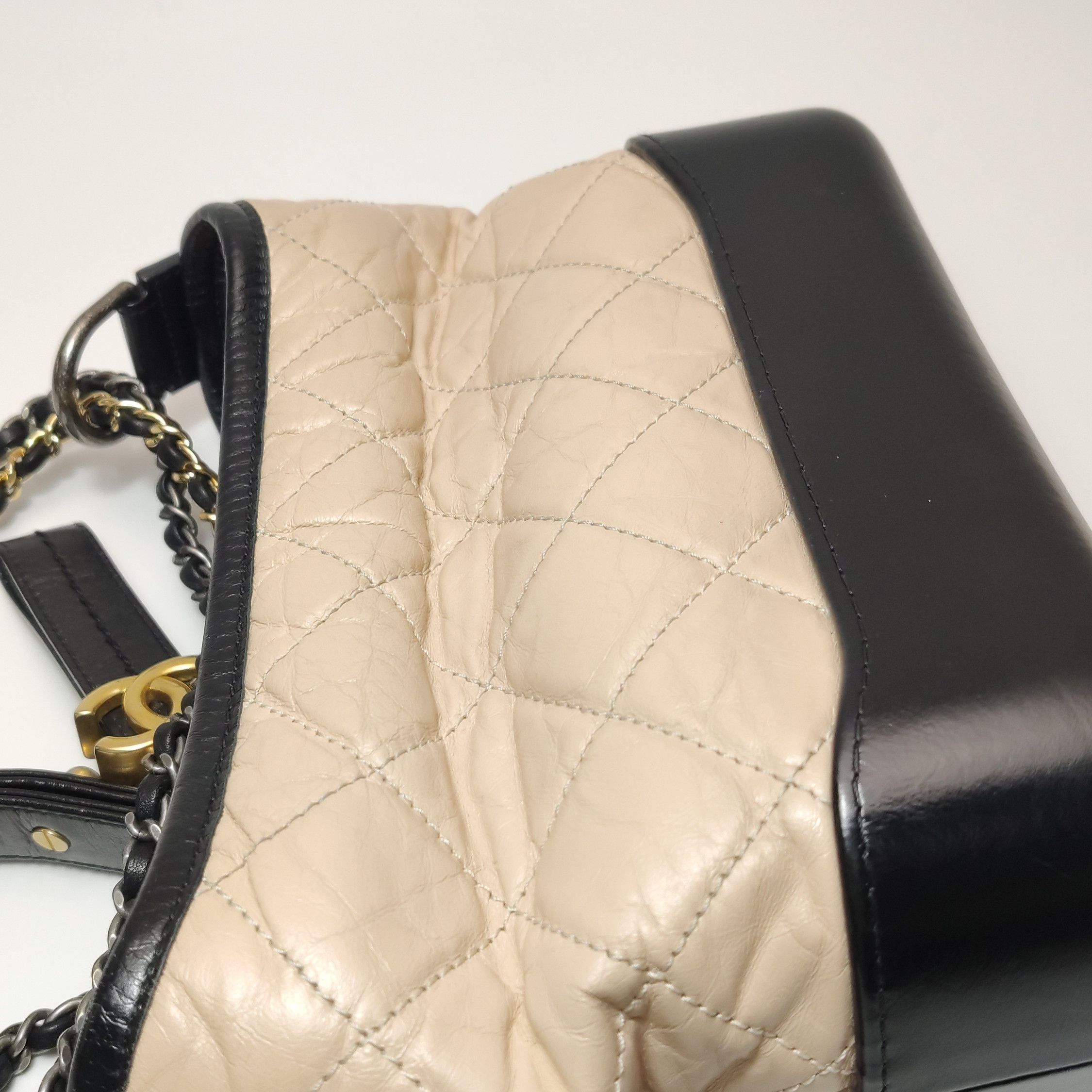 Chanel Chanel Women os Shoulder Bags Size ONE SIZE - 25 Thumbnail
