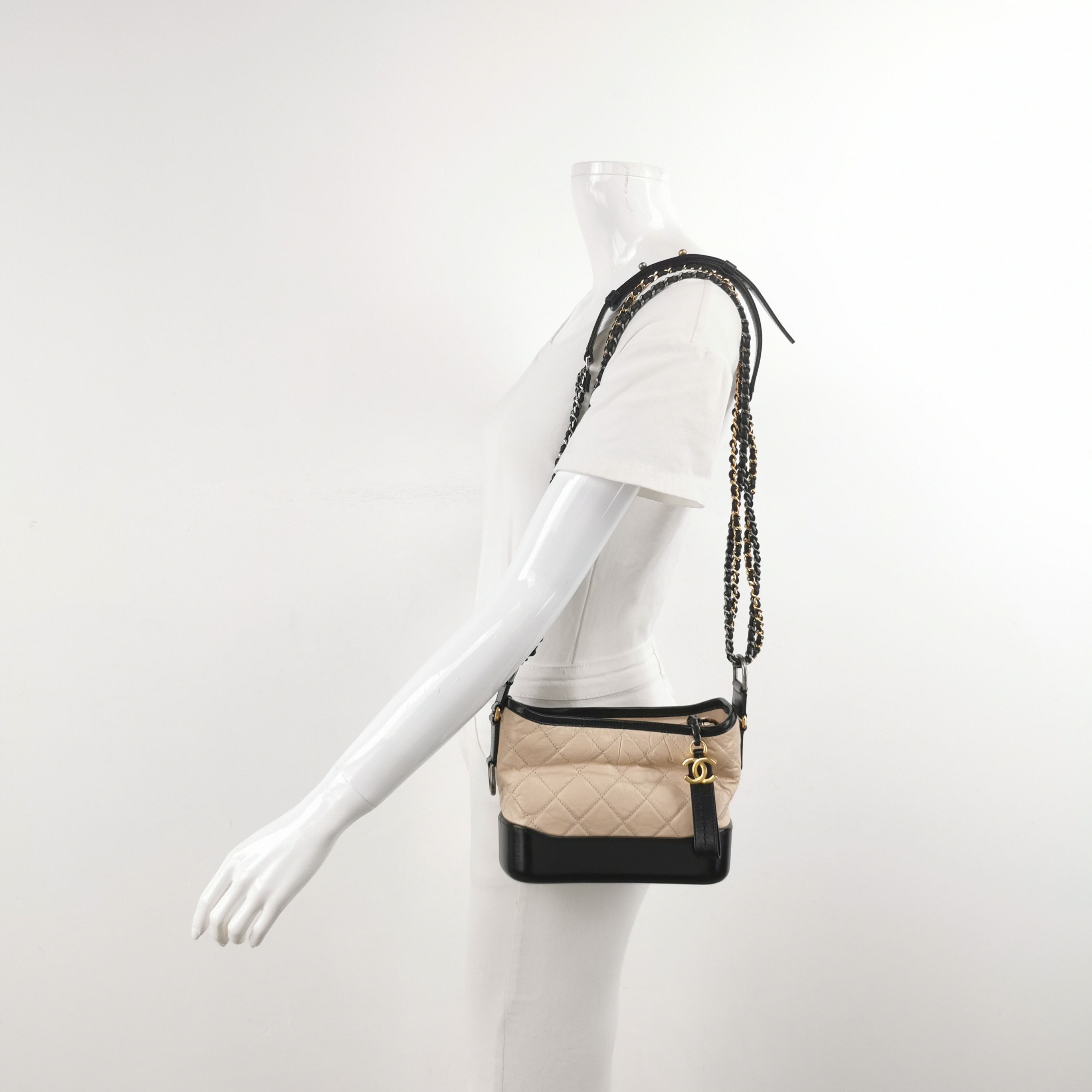 Chanel Chanel Women os Shoulder Bags Size ONE SIZE - 2 Thumbnail