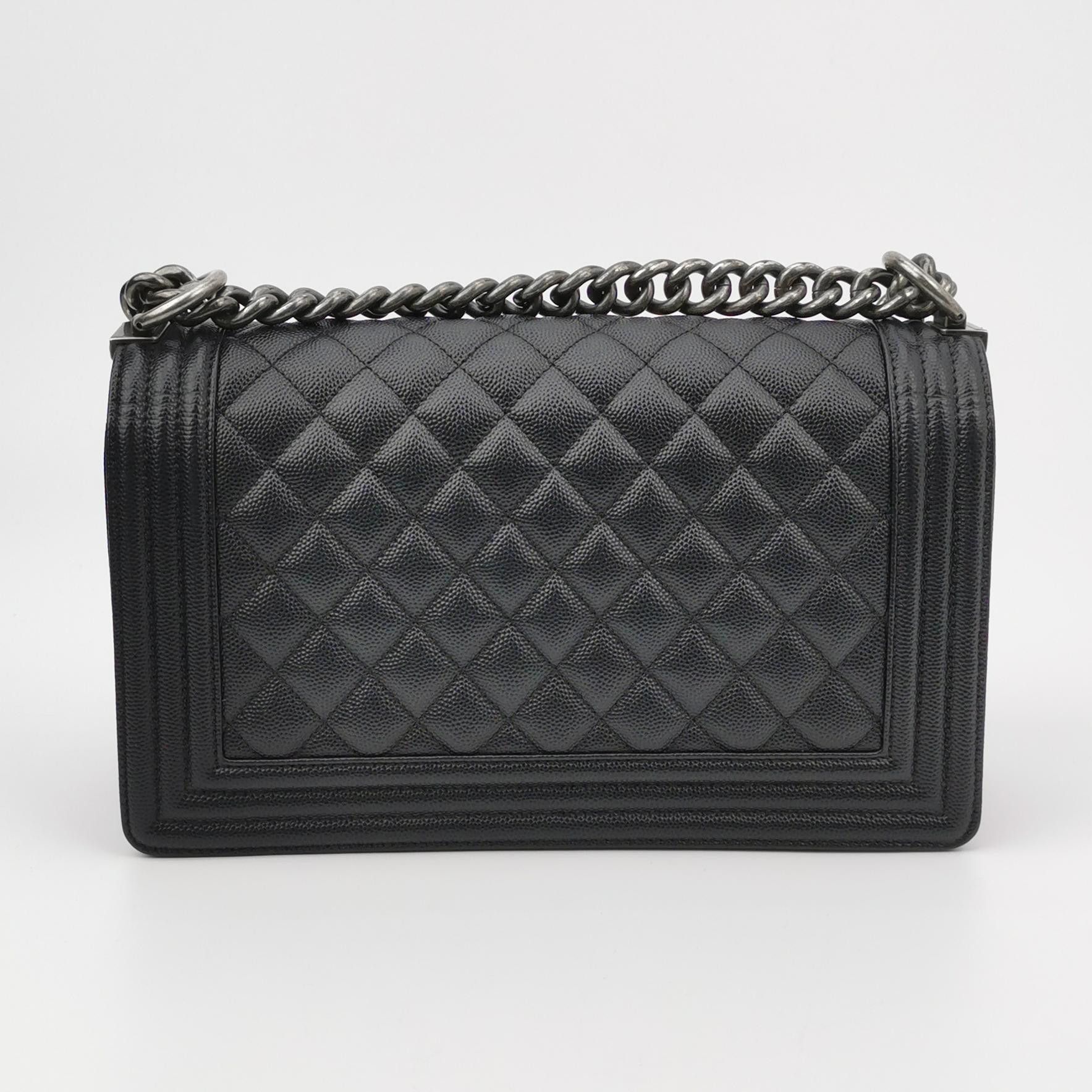Chanel Chanel Women os Crossbody Bags Size ONE SIZE - 5 Thumbnail