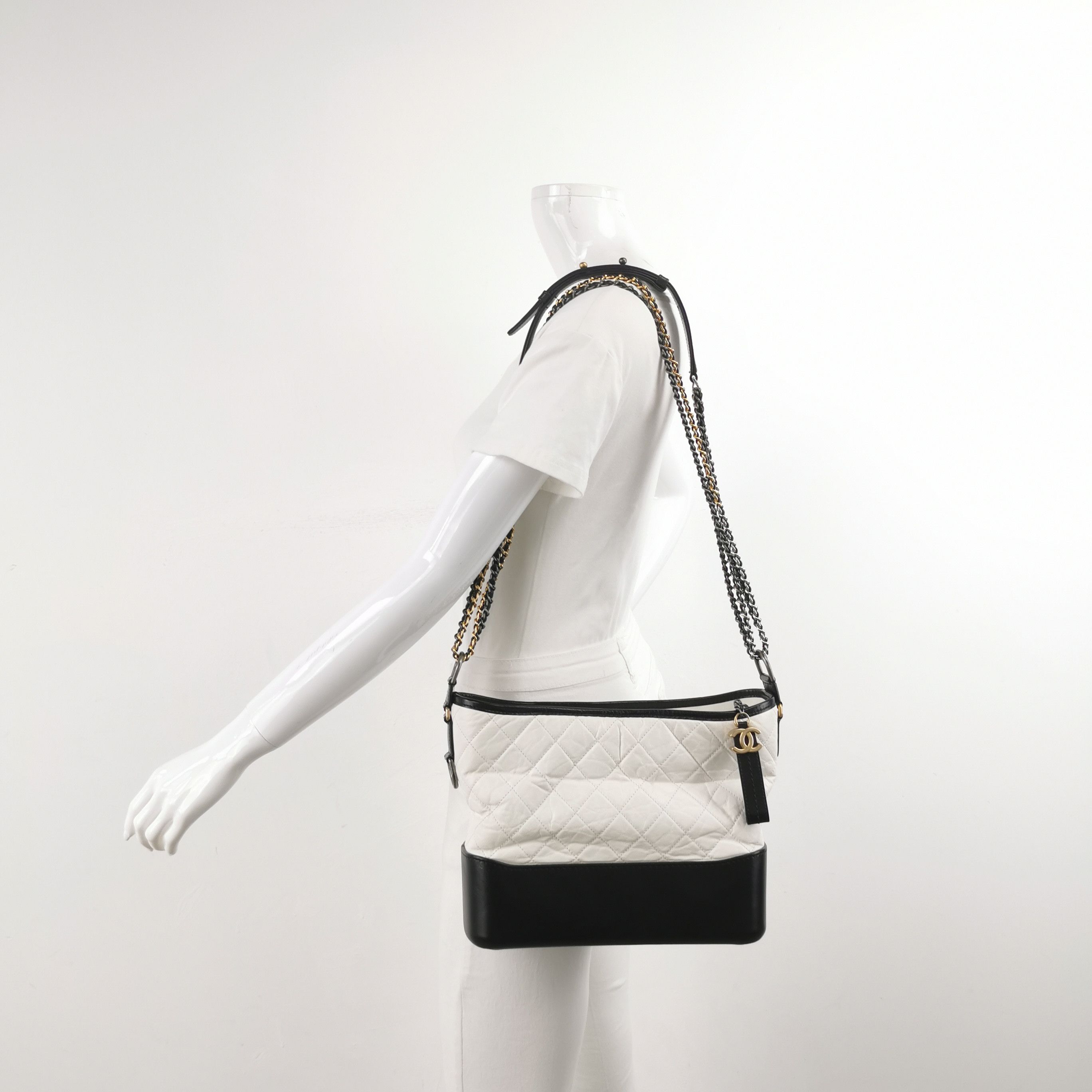 Chanel Chanel Women os Shoulder Bags Size ONE SIZE - 2 Thumbnail