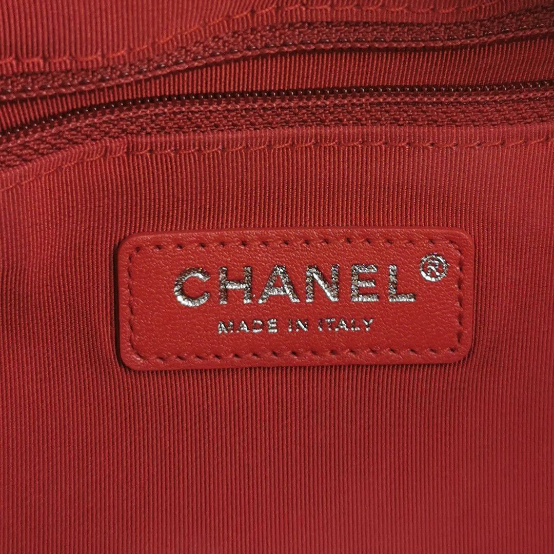 Chanel Chanel Women os Shoulder Bags Size ONE SIZE - 8 Thumbnail