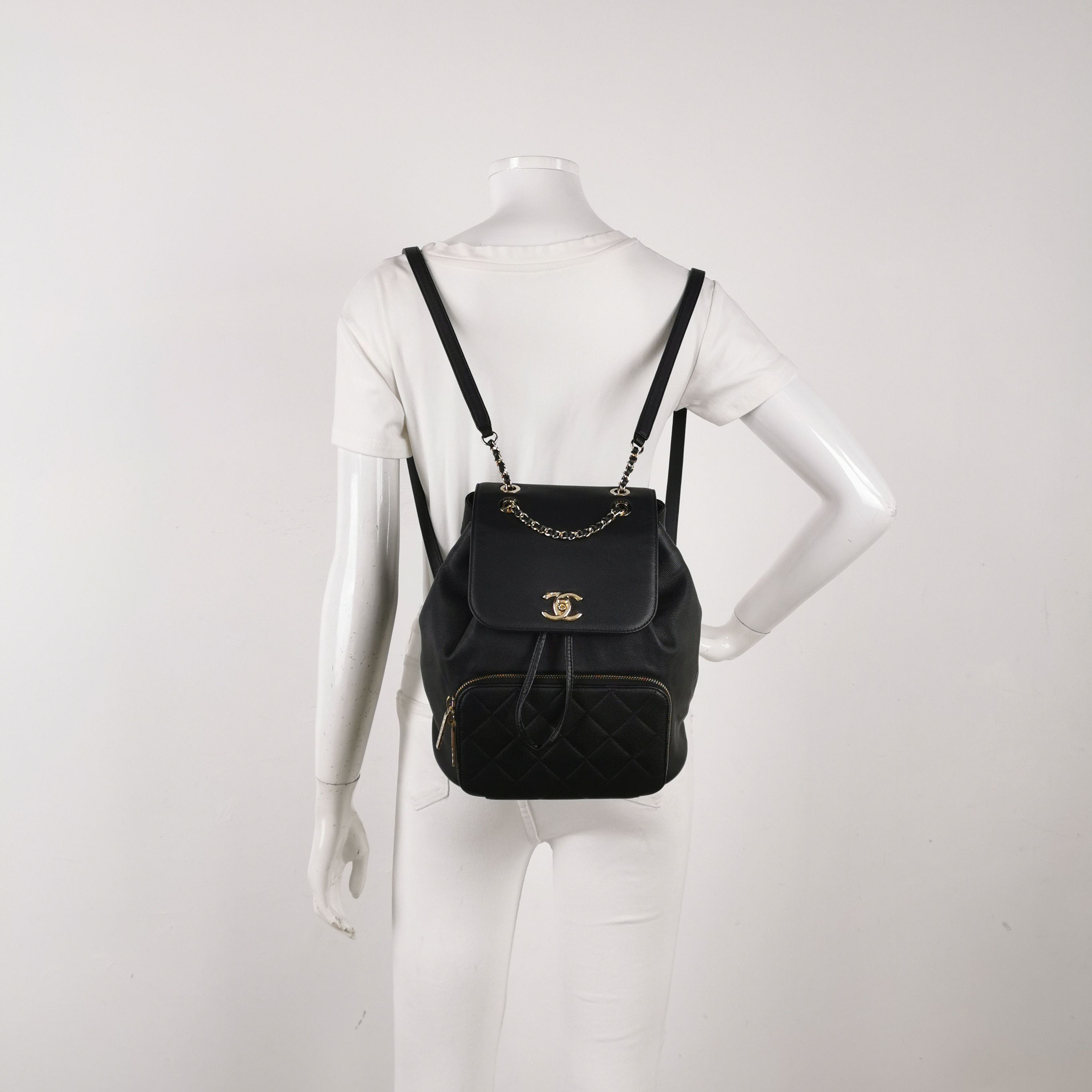 Chanel Chanel Women os Backpacks Size ONE SIZE - 2 Thumbnail