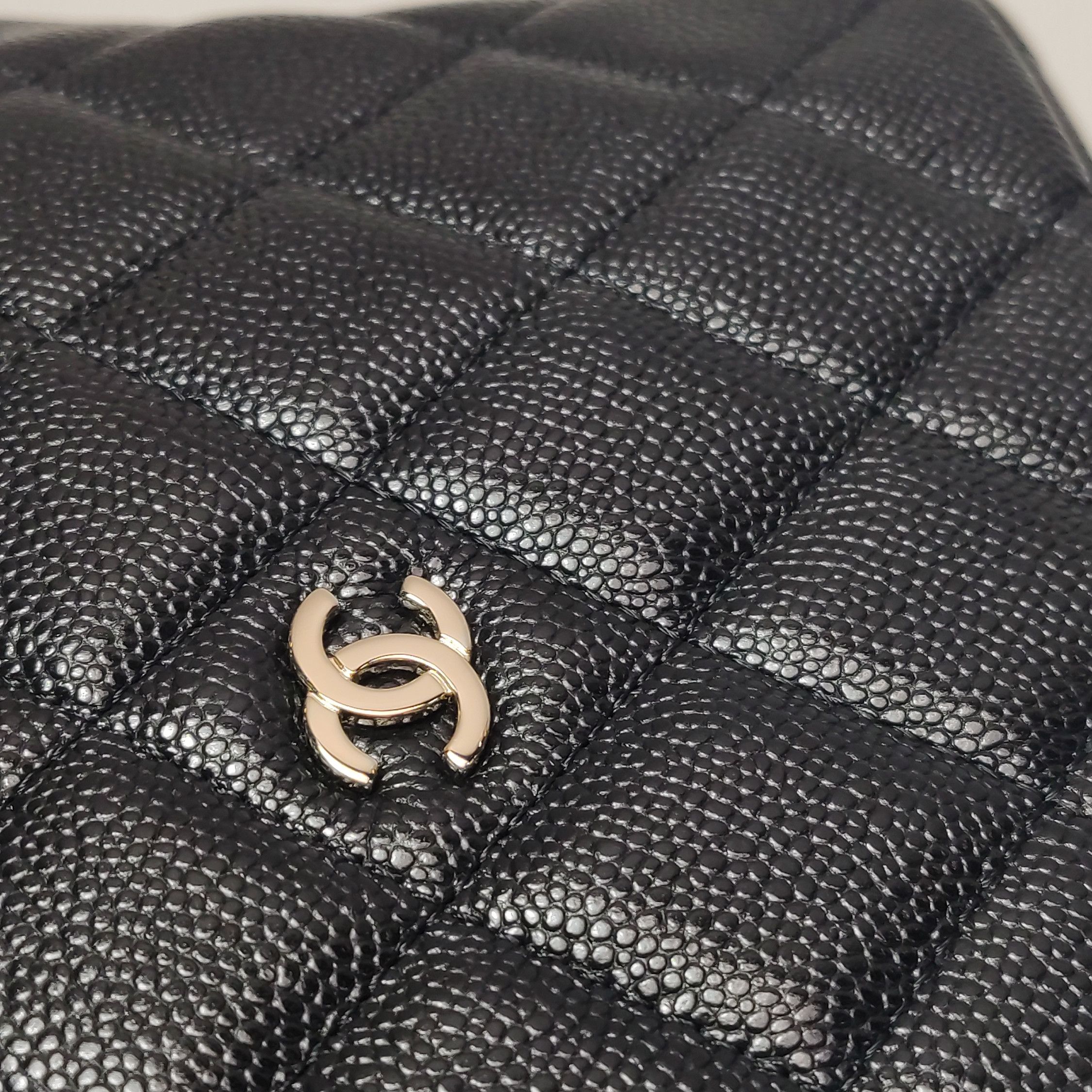 Chanel Chanel Women os Shoulder Bags Size ONE SIZE - 10 Thumbnail