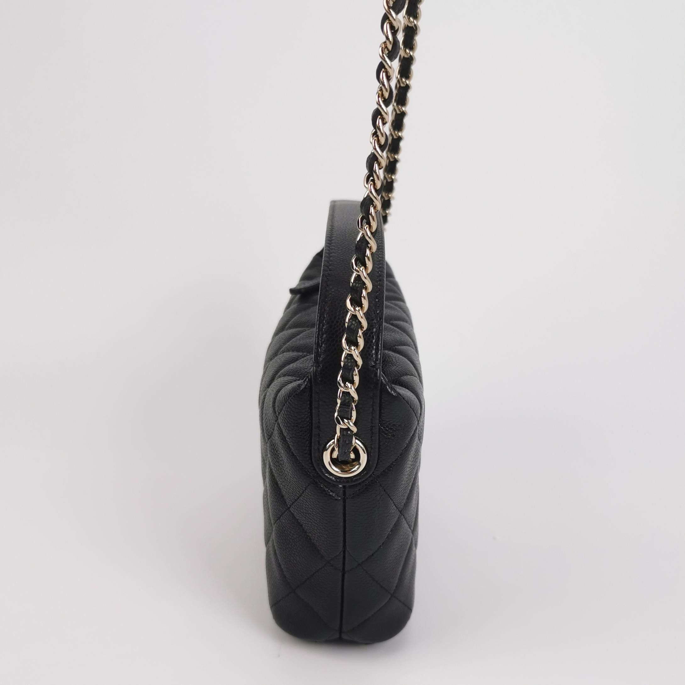 Chanel Chanel Women os Shoulder Bags Size ONE SIZE - 3 Thumbnail