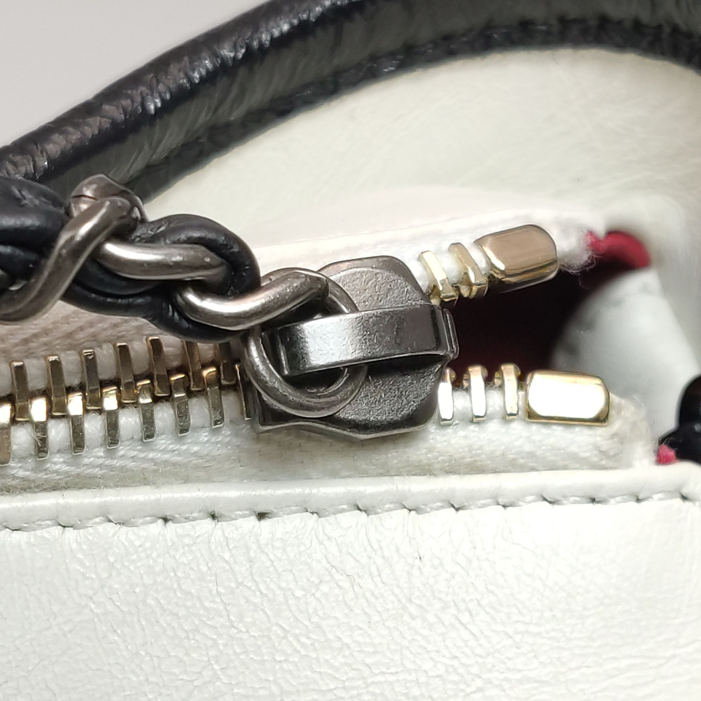 Chanel Chanel Women os Shoulder Bags Size ONE SIZE - 15 Thumbnail