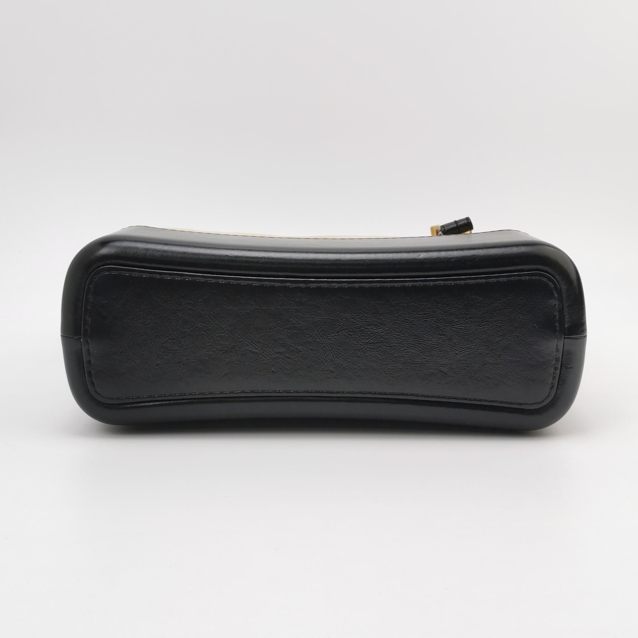 Chanel Chanel Women os Crossbody Bags Size ONE SIZE - 6 Thumbnail