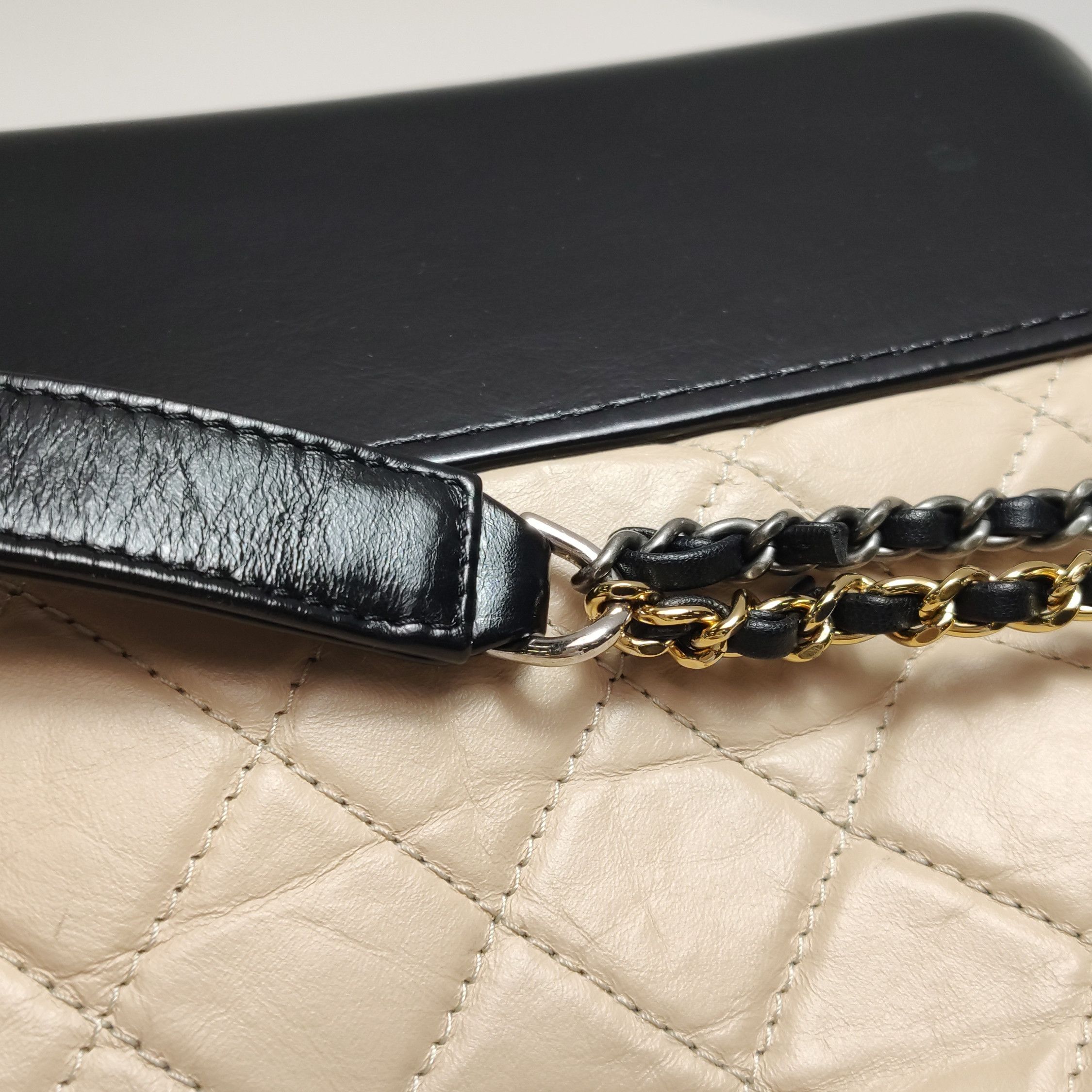 Chanel Chanel Women os Crossbody Bags Size ONE SIZE - 14 Thumbnail