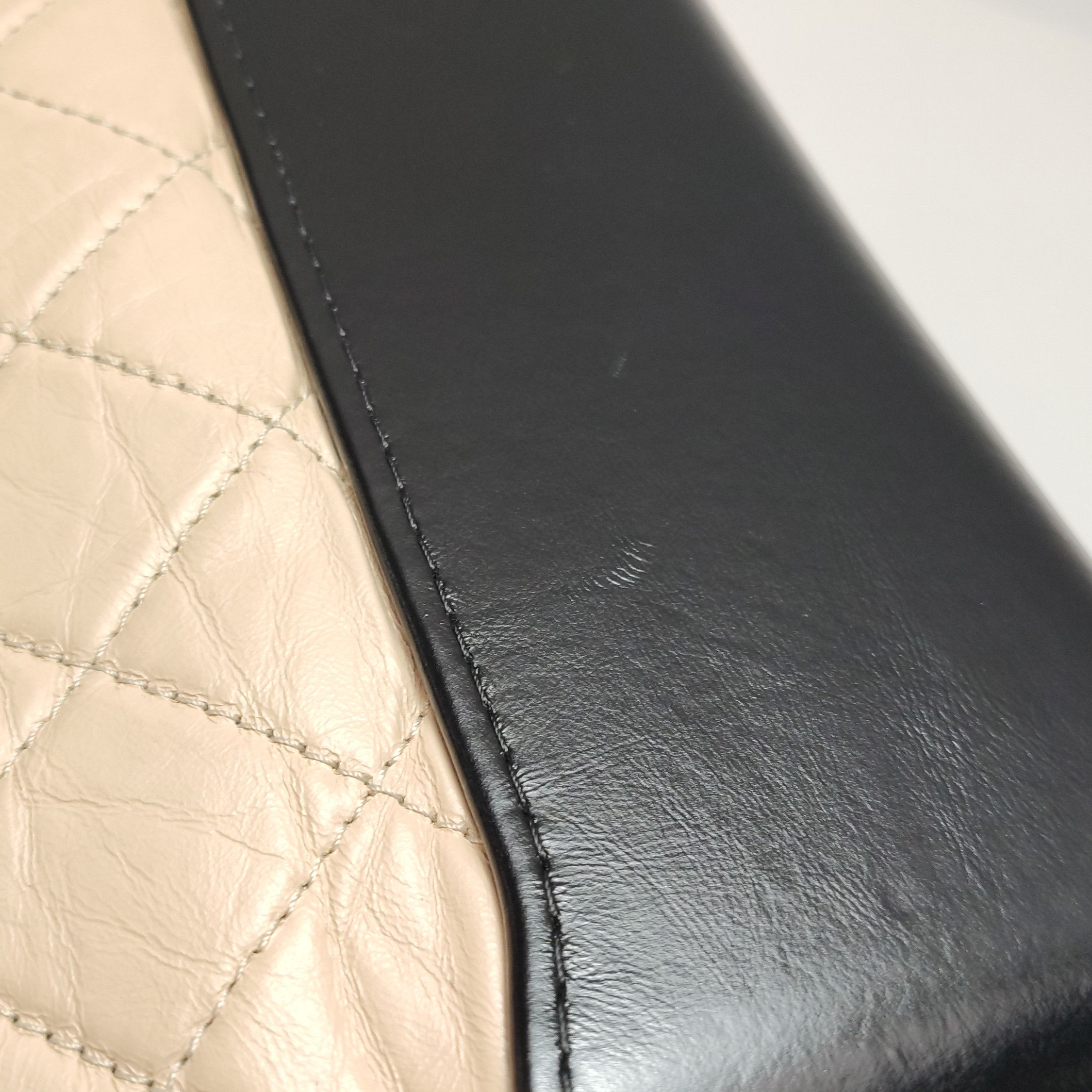 Chanel Chanel Women os Crossbody Bags Size ONE SIZE - 15 Thumbnail