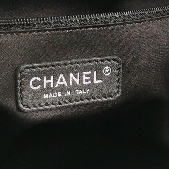 Chanel Chanel Women os Tote Bags Size ONE SIZE - 8 Thumbnail