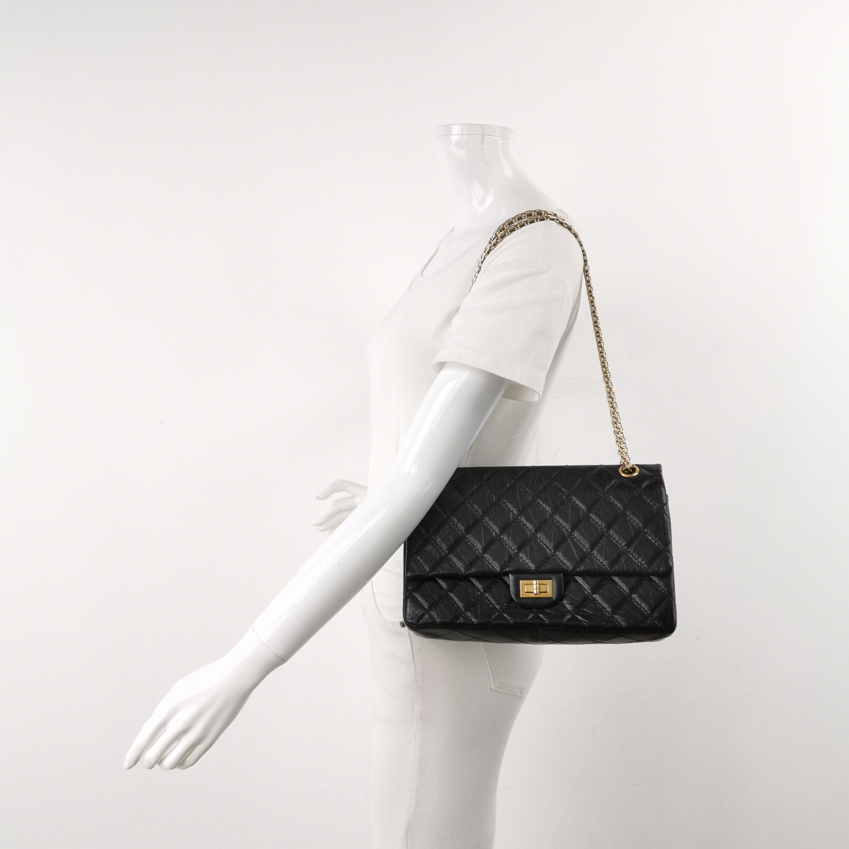 Chanel Chanel Women os Shoulder Bags Size ONE SIZE - 2 Thumbnail