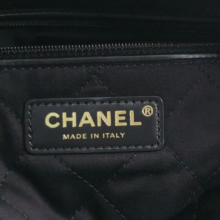 Chanel Chanel Women os Shoulder Bags Size ONE SIZE - 8 Thumbnail