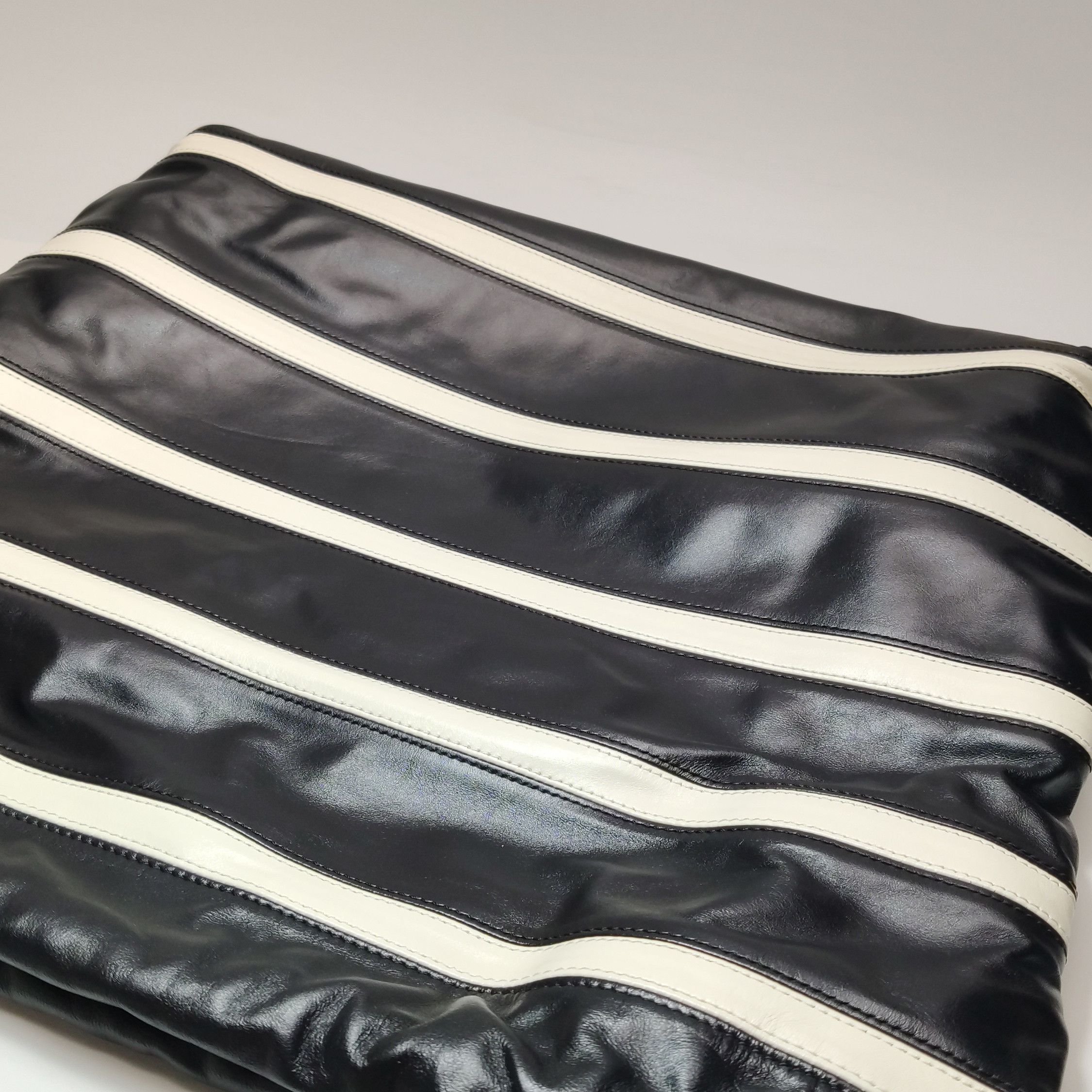 Chanel Chanel Women os Shoulder Bags Size ONE SIZE - 19 Thumbnail