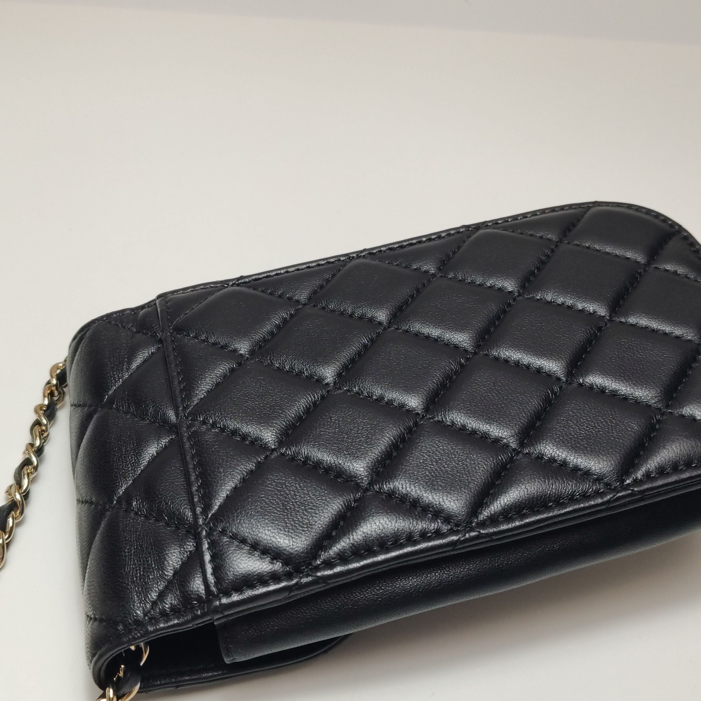 Chanel Chanel Women os Crossbody Bags Size ONE SIZE - 19 Thumbnail