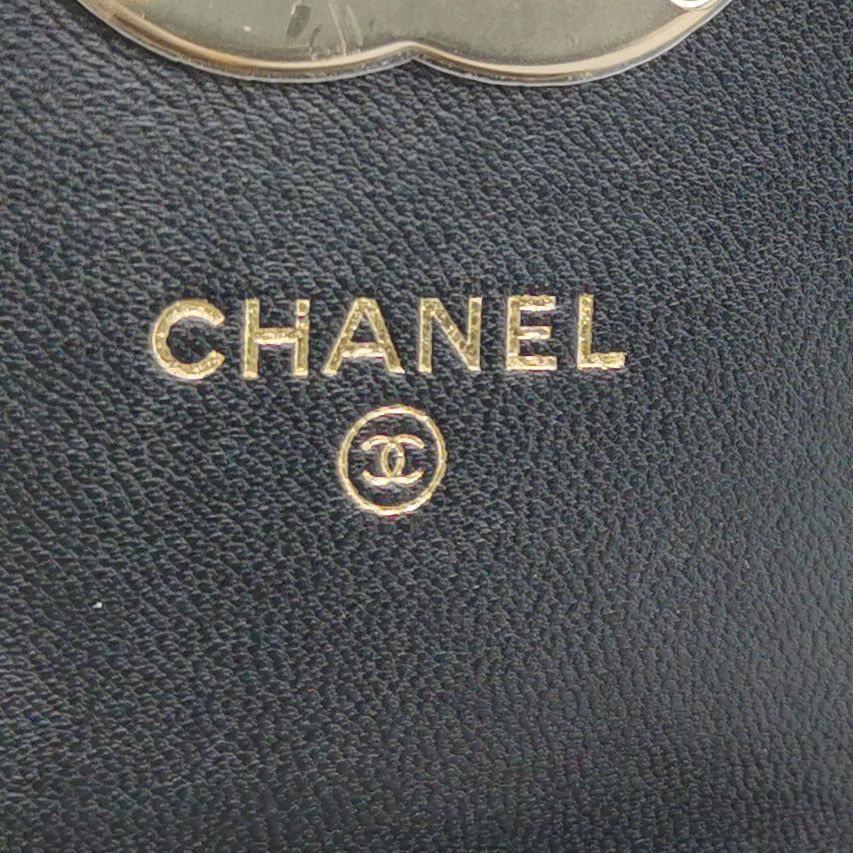 Chanel Chanel Women os Crossbody Bags Size ONE SIZE - 8 Thumbnail