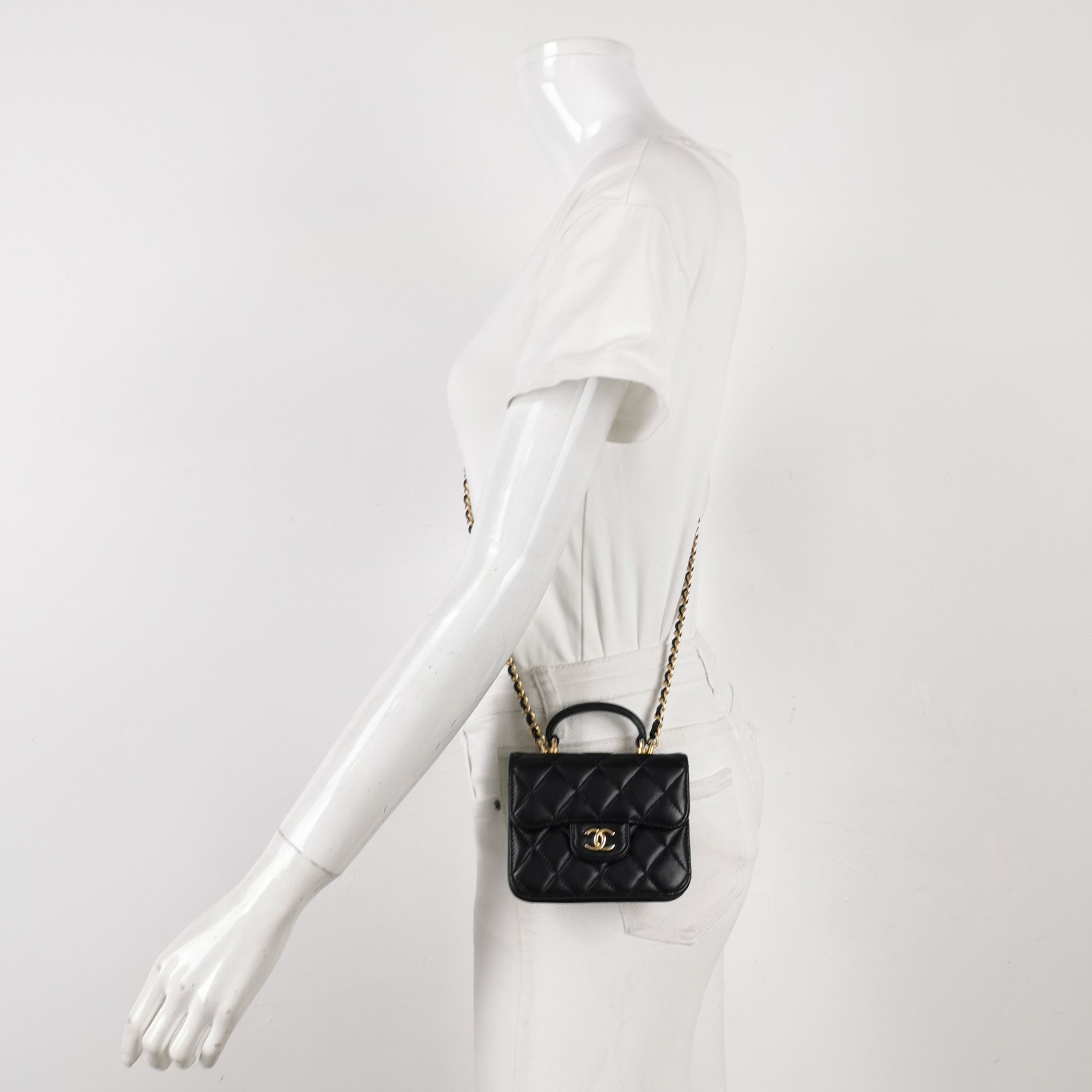 Chanel Chanel Women os Shoulder Bags Size ONE SIZE - 2 Thumbnail