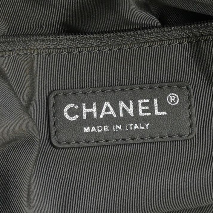 Chanel Chanel Women os Shoulder Bags Size ONE SIZE - 8 Thumbnail