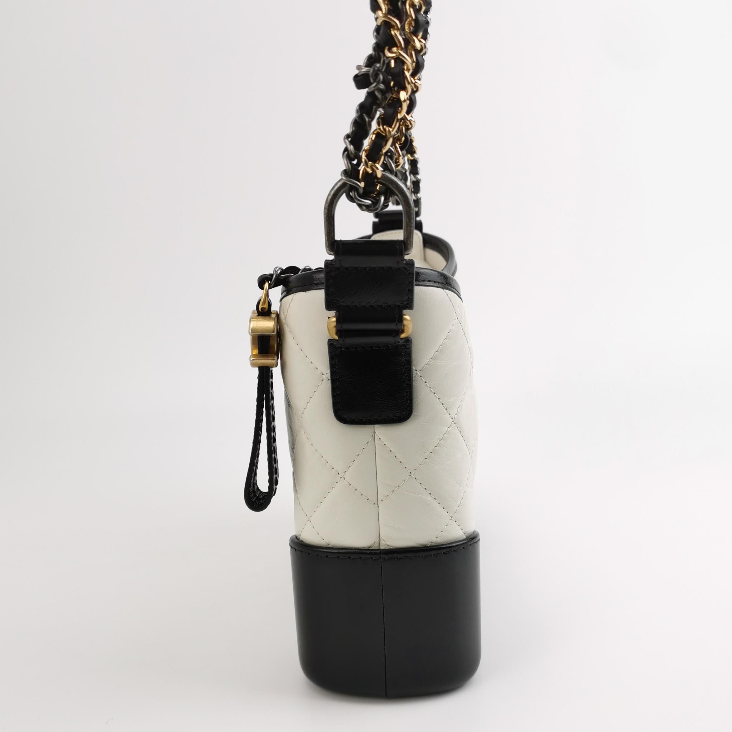 Chanel Chanel Women os Crossbody Bags Size ONE SIZE - 3 Thumbnail