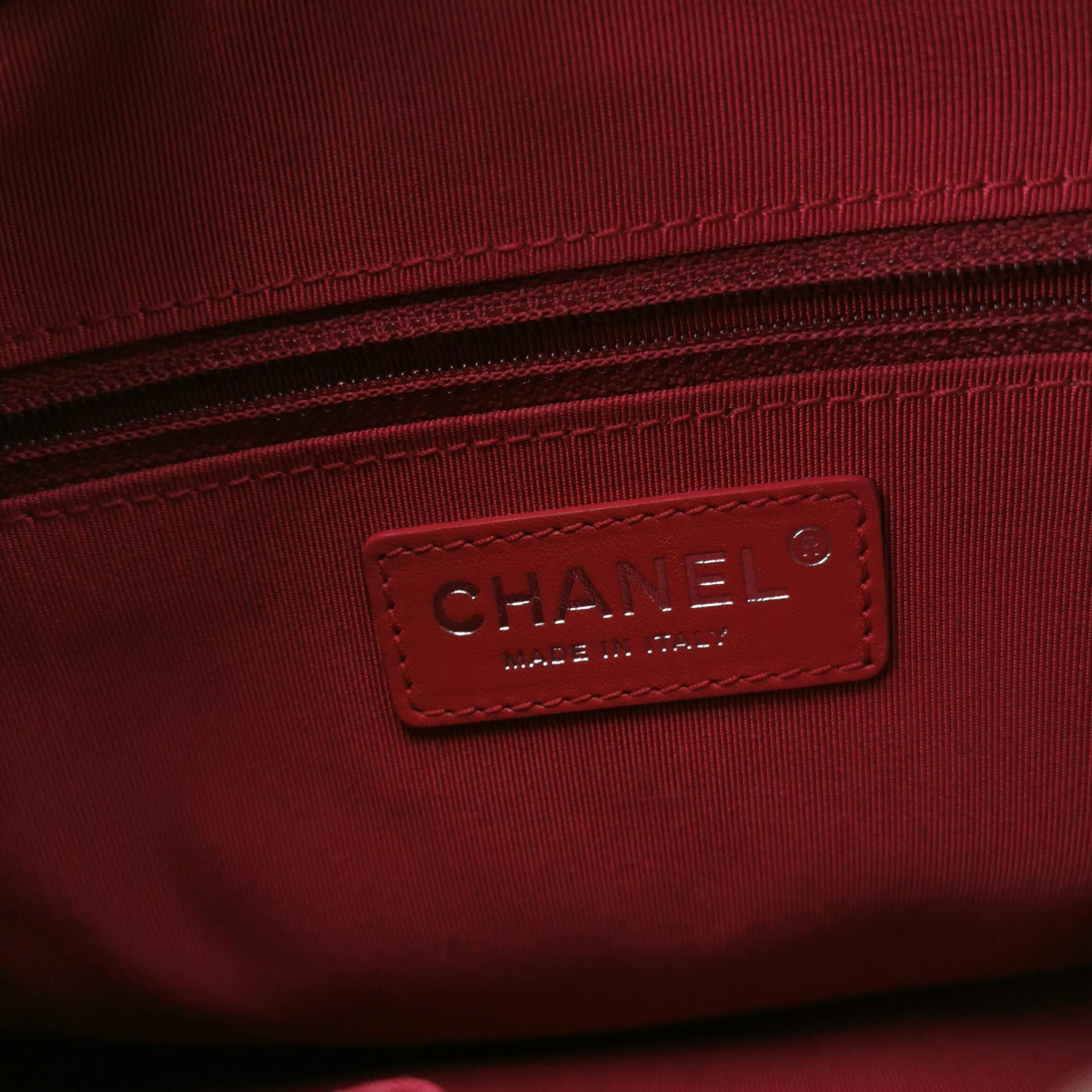 Chanel Chanel Women os Crossbody Bags Size ONE SIZE - 8 Thumbnail