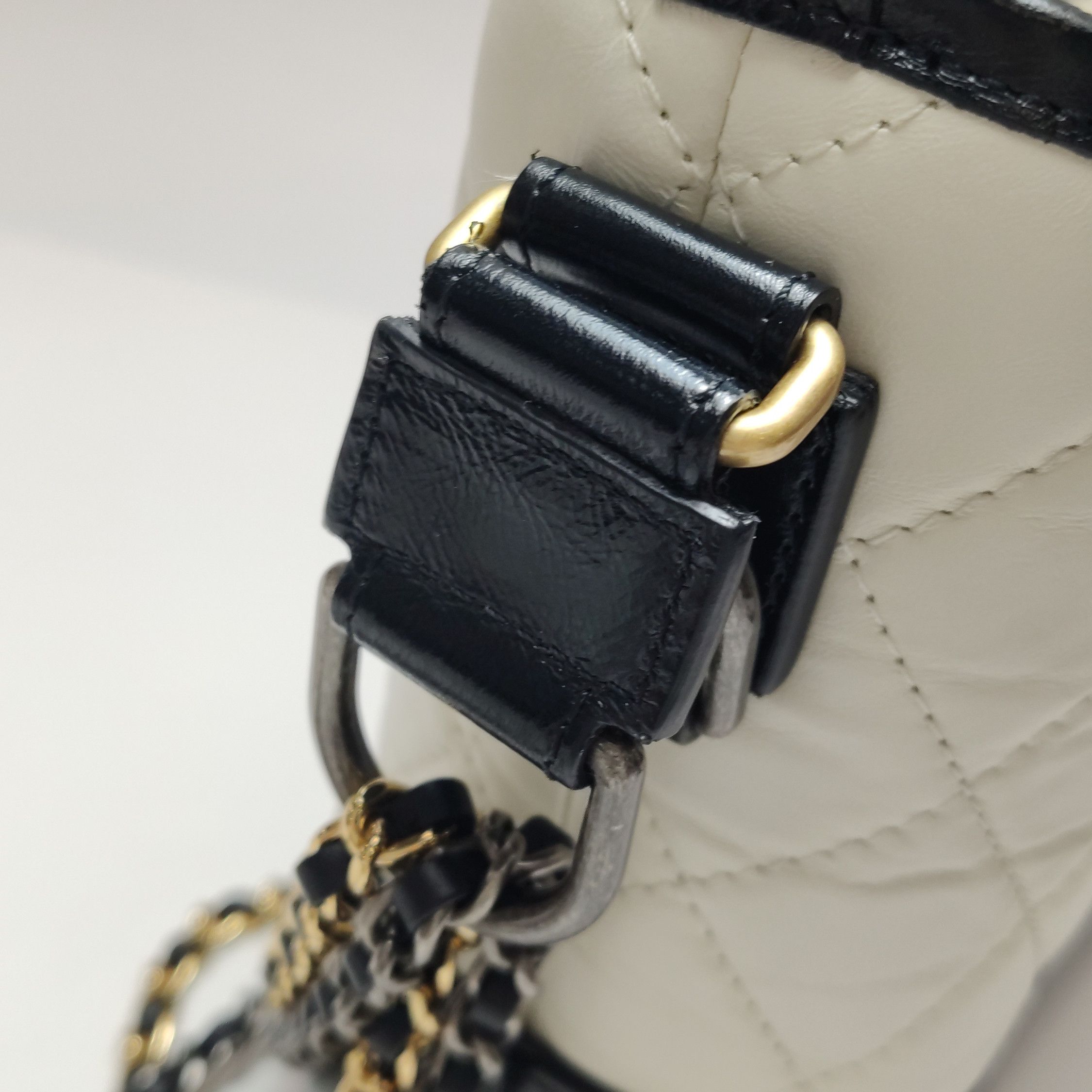 Chanel Chanel Women os Crossbody Bags Size ONE SIZE - 12 Thumbnail