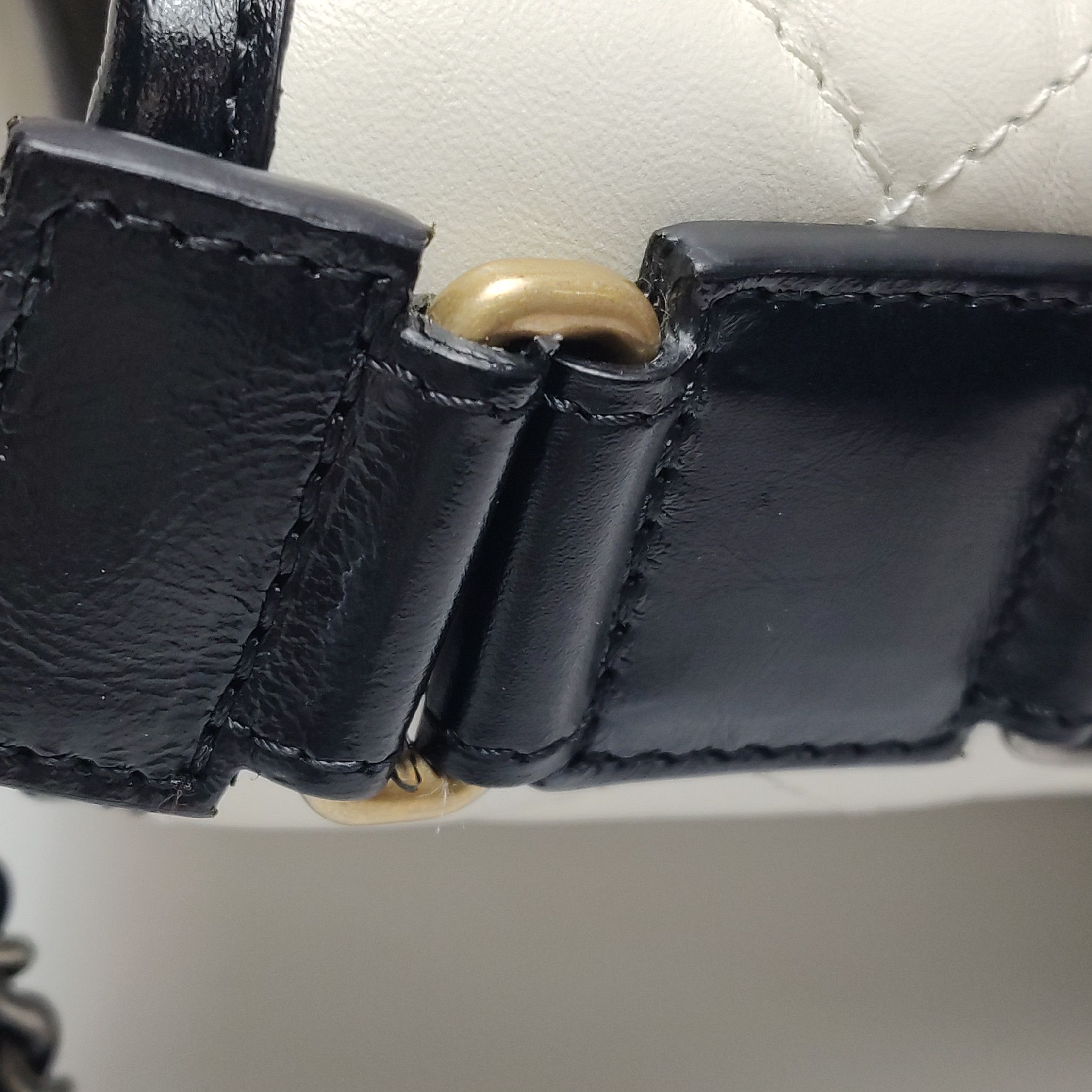 Chanel Chanel Women os Crossbody Bags Size ONE SIZE - 17 Thumbnail