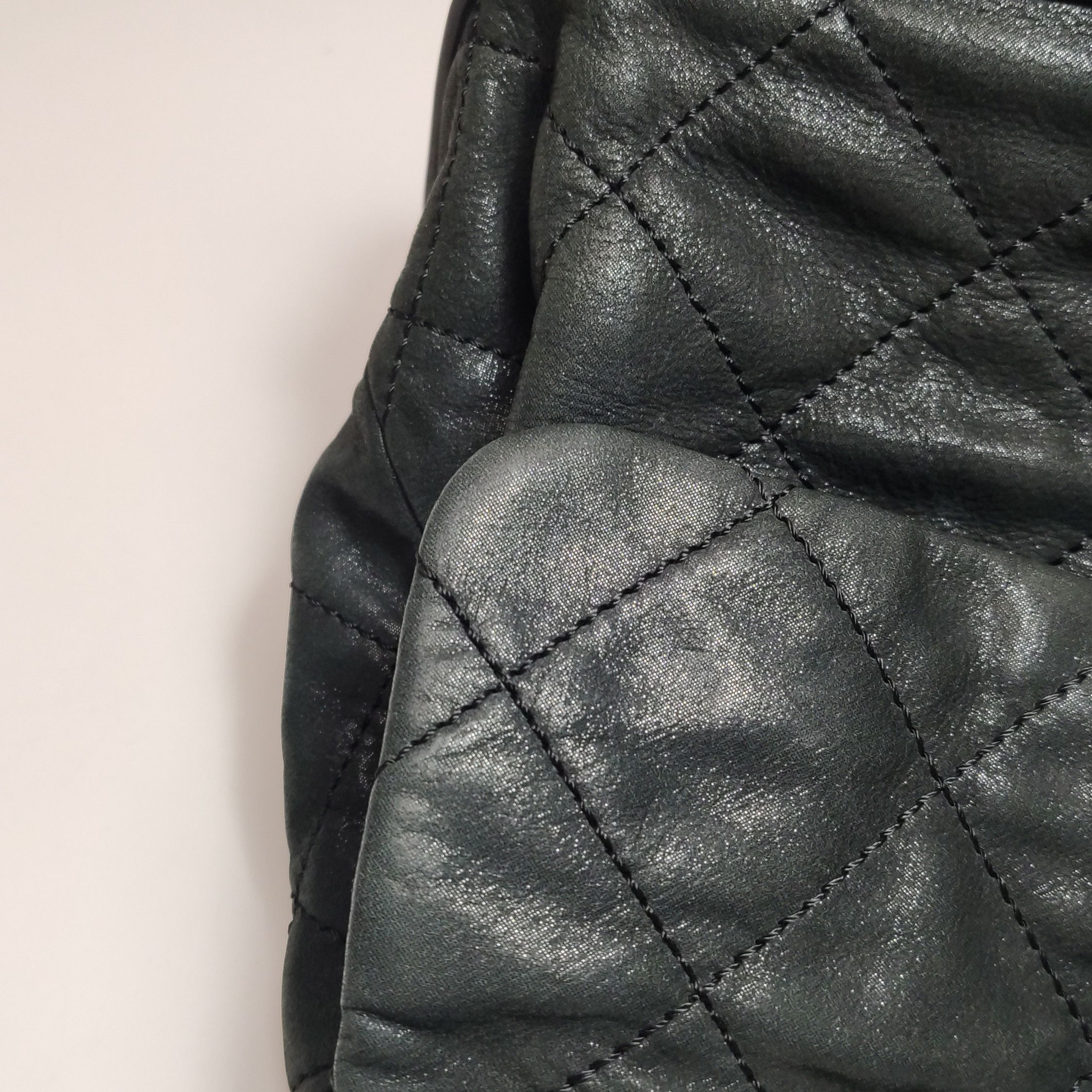 Chanel Chanel Women os Shoulder Bags Size ONE SIZE - 16 Thumbnail