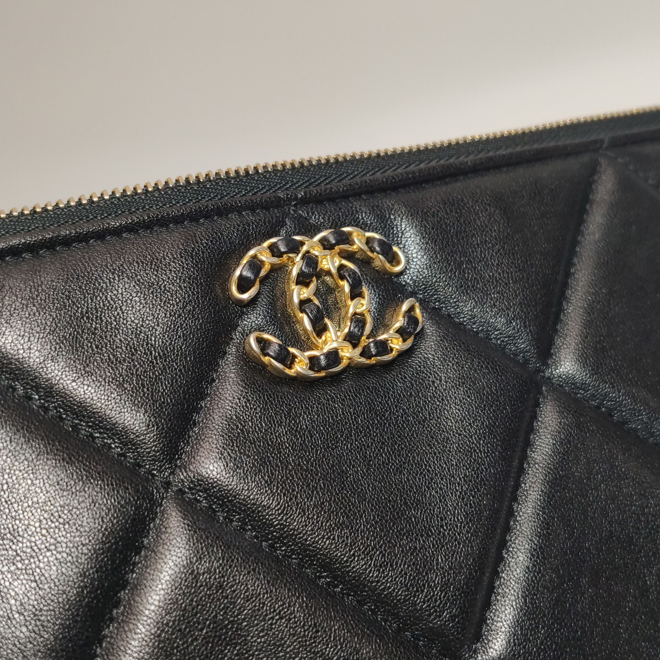 Chanel Chanel Women os Clutches Size ONE SIZE - 11 Thumbnail