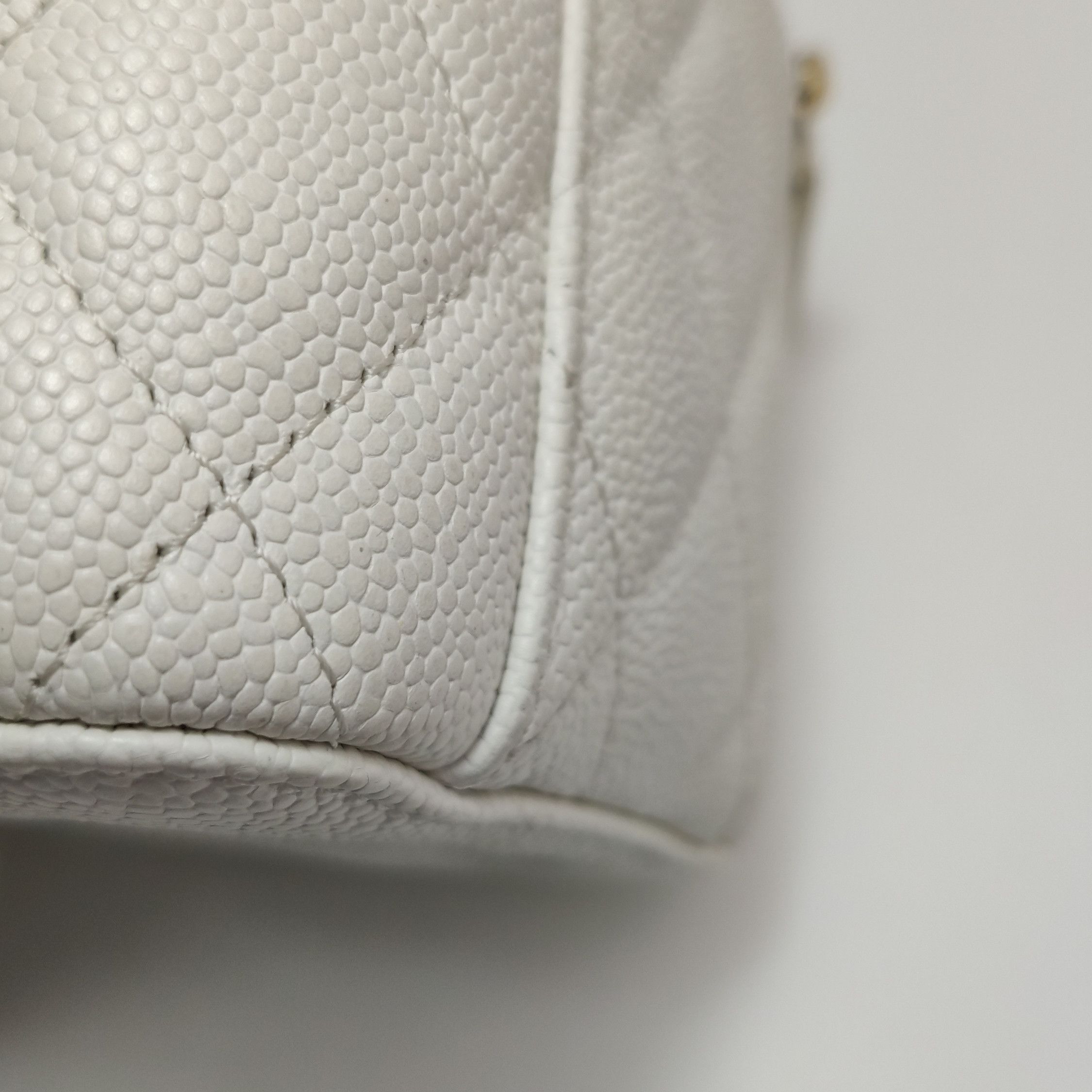 Chanel Chanel Women os Shoulder Bags Size ONE SIZE - 18 Thumbnail