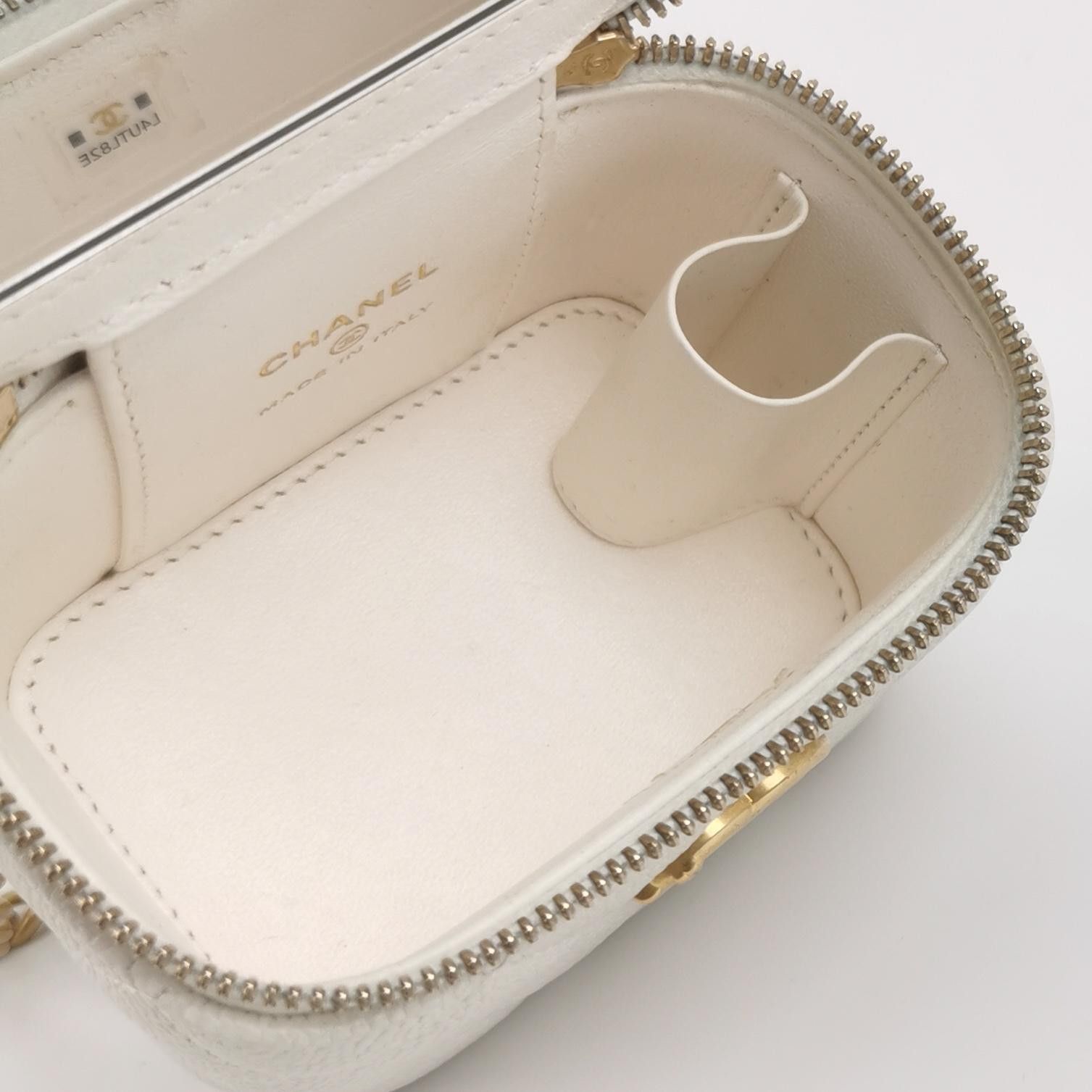 Chanel Chanel Women os Shoulder Bags Size ONE SIZE - 7 Thumbnail