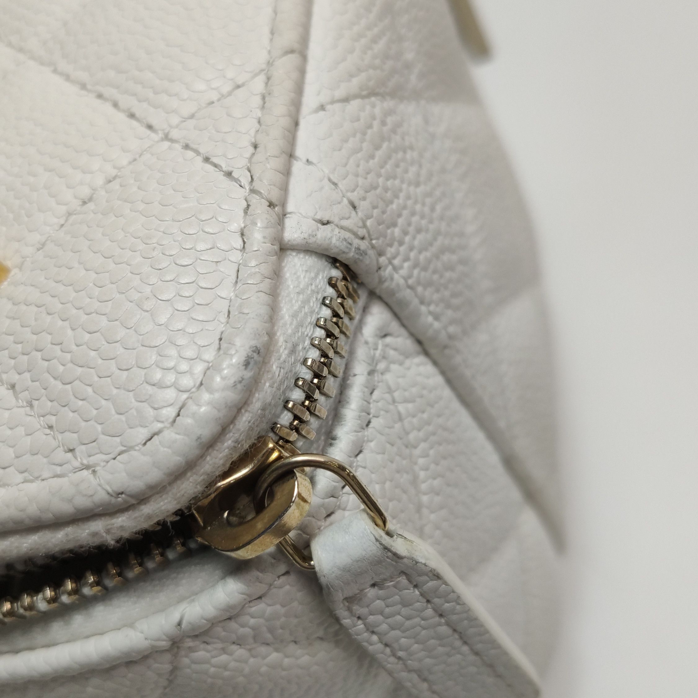 Chanel Chanel Women os Shoulder Bags Size ONE SIZE - 19 Thumbnail