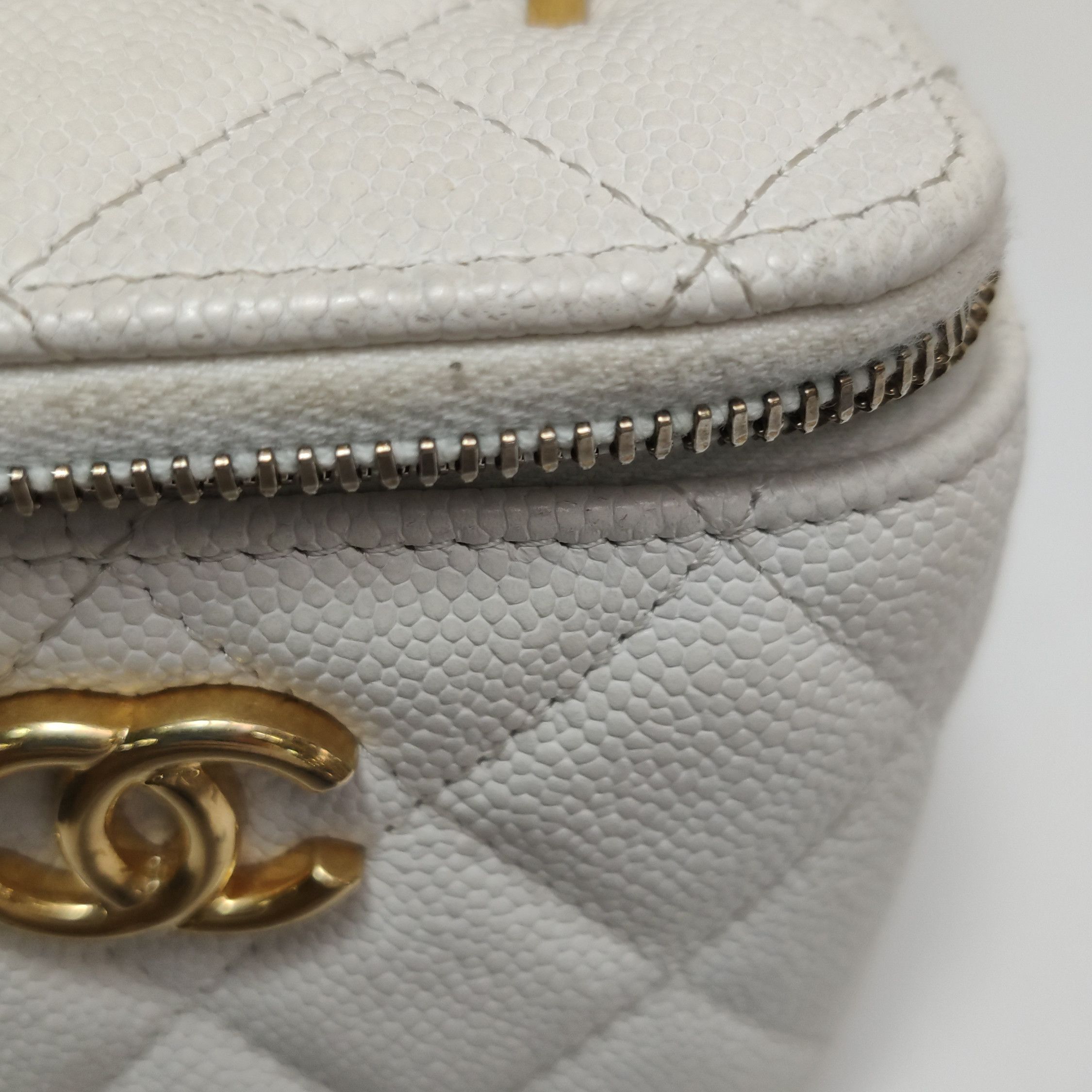Chanel Chanel Women os Shoulder Bags Size ONE SIZE - 16 Thumbnail