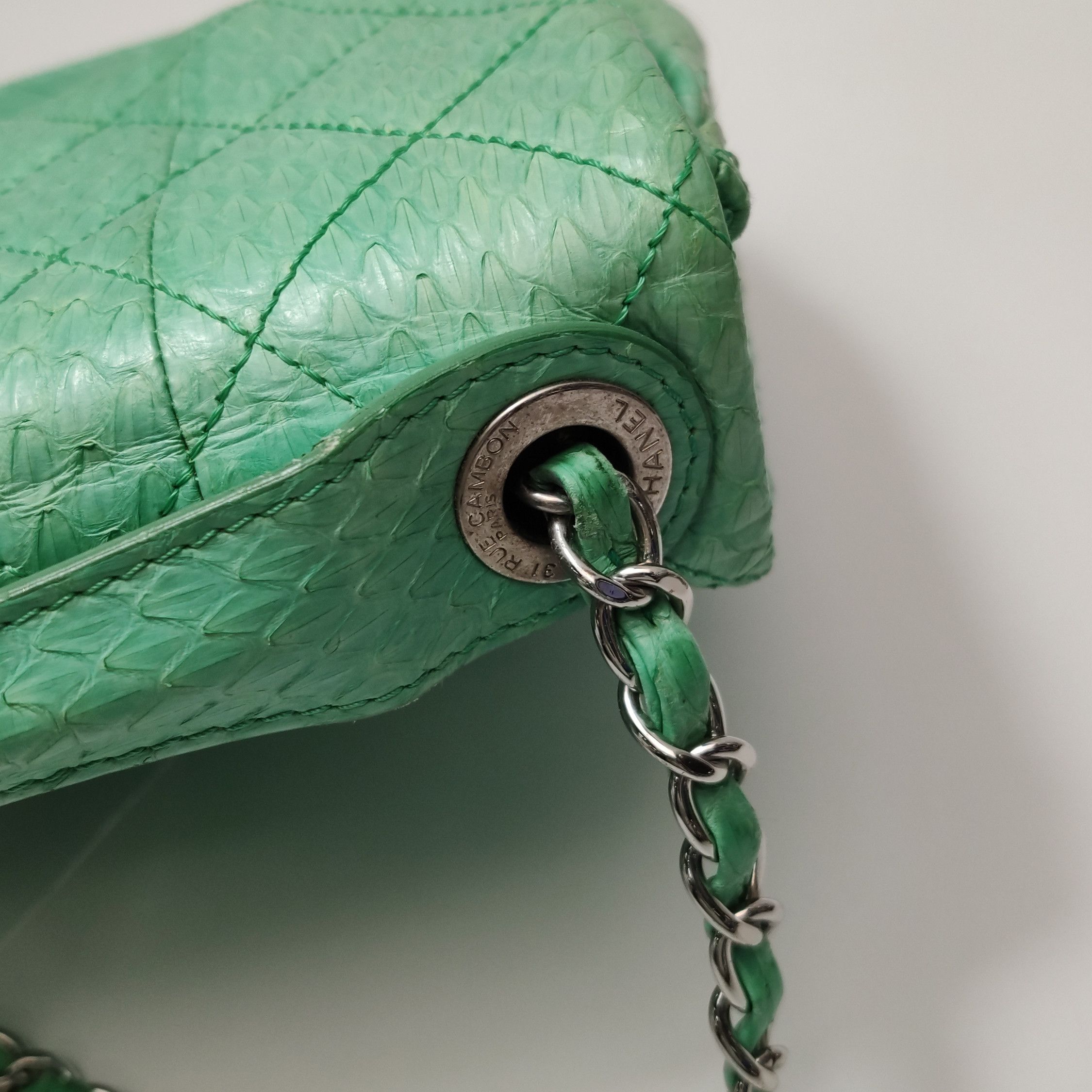 Chanel Chanel Women os Shoulder Bags Size ONE SIZE - 16 Thumbnail