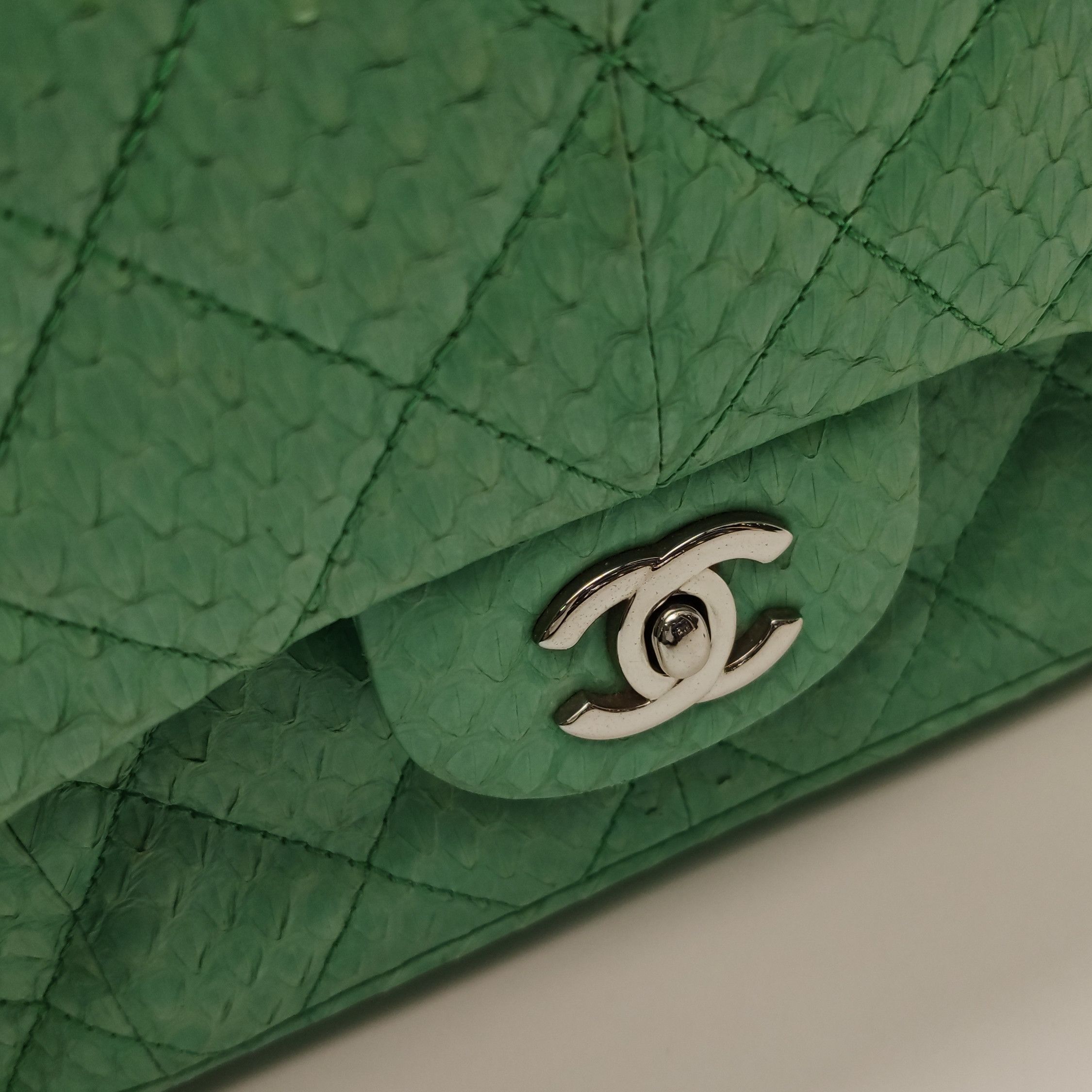 Chanel Chanel Women os Shoulder Bags Size ONE SIZE - 15 Thumbnail