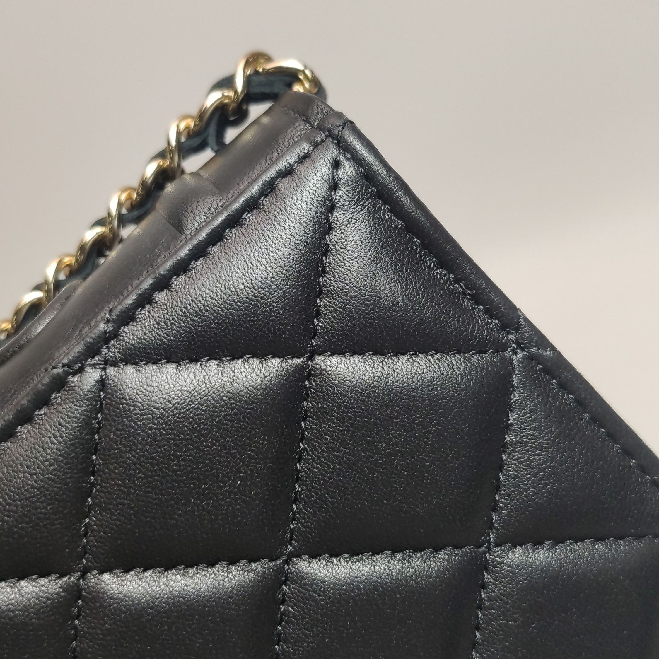 Chanel Chanel Women os Shoulder Bags Size ONE SIZE - 15 Thumbnail