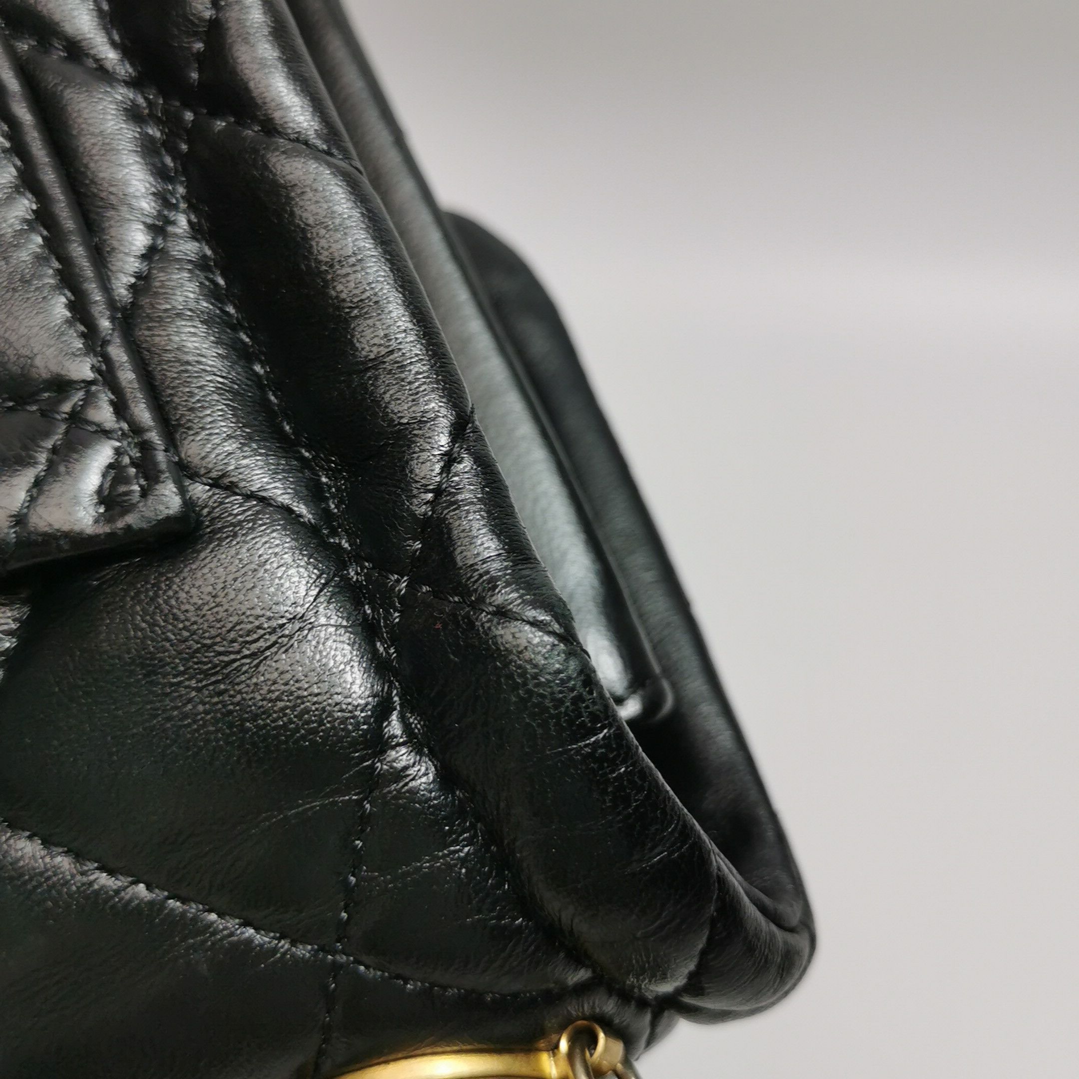 Chanel Chanel Women os Shoulder Bags Size ONE SIZE - 23 Thumbnail
