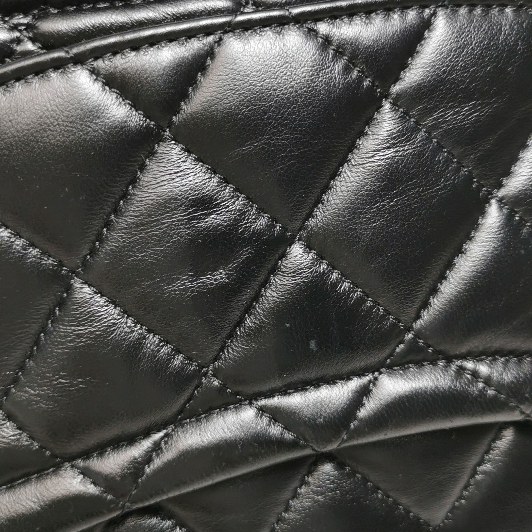 Chanel Chanel Women os Shoulder Bags Size ONE SIZE - 25 Thumbnail