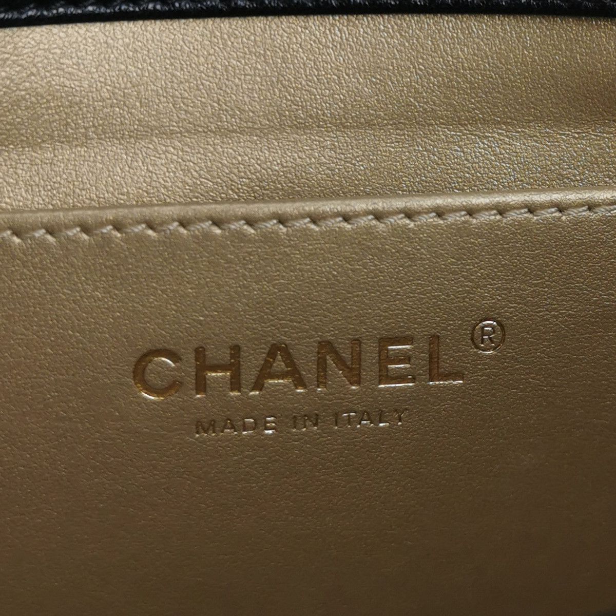 Chanel Chanel Women os Shoulder Bags Size ONE SIZE - 8 Thumbnail