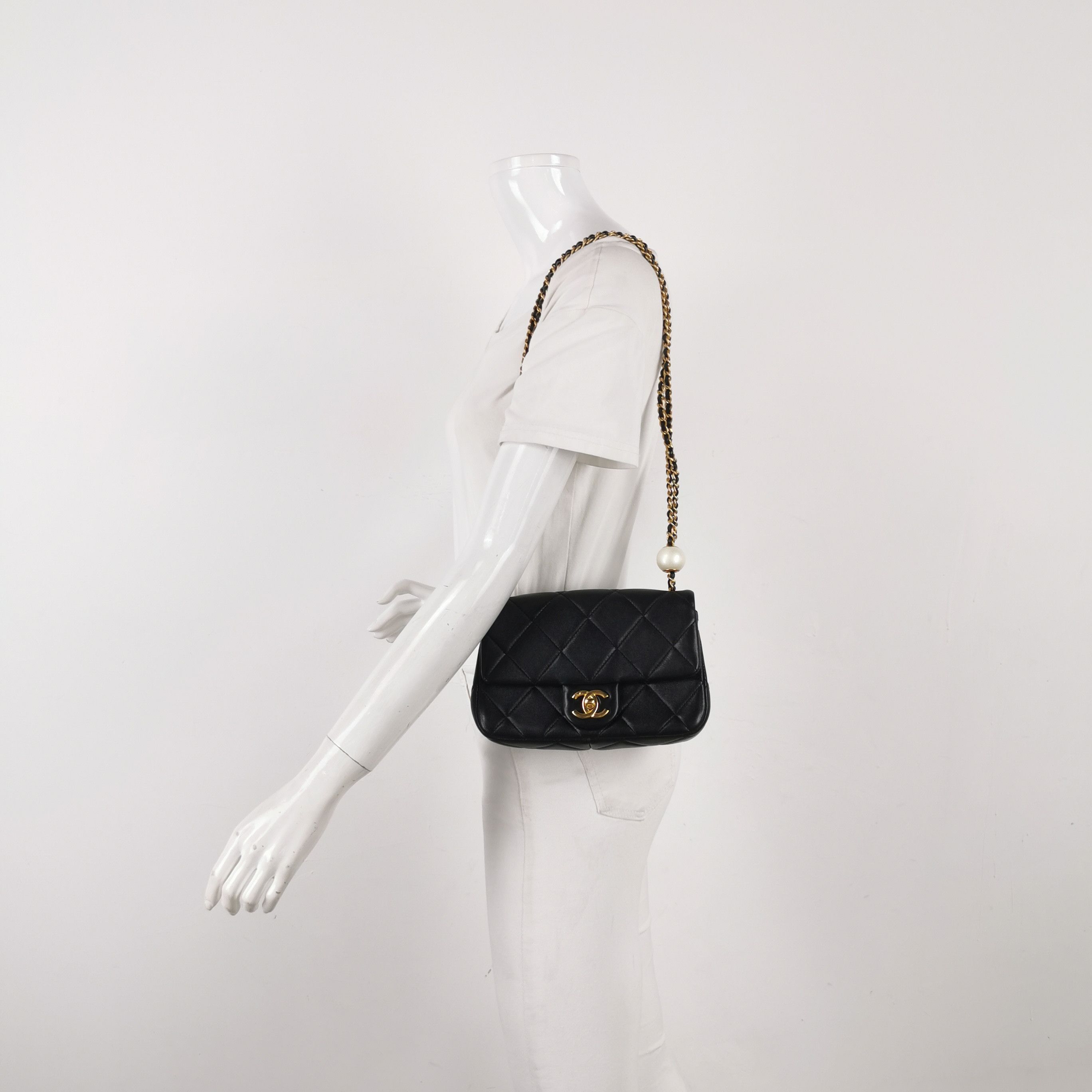 Chanel Chanel Women os Shoulder Bags Size ONE SIZE - 2 Thumbnail