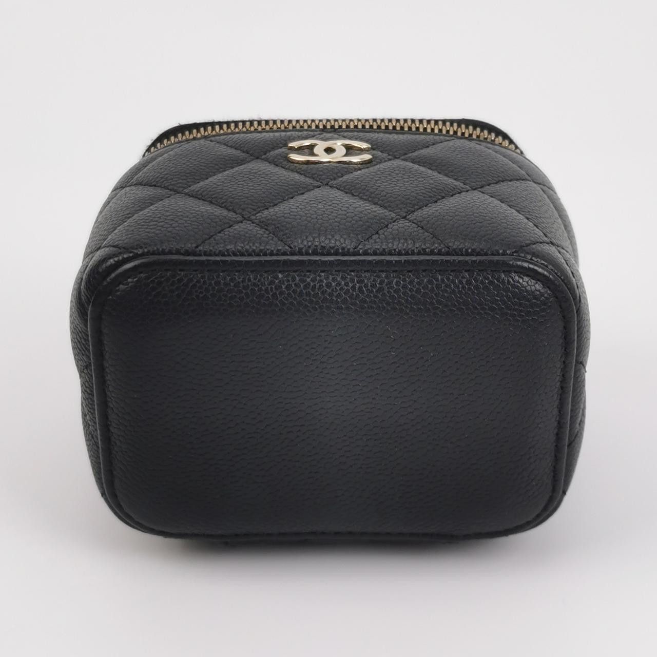 Chanel Chanel Women os Shoulder Bags Size ONE SIZE - 6 Thumbnail