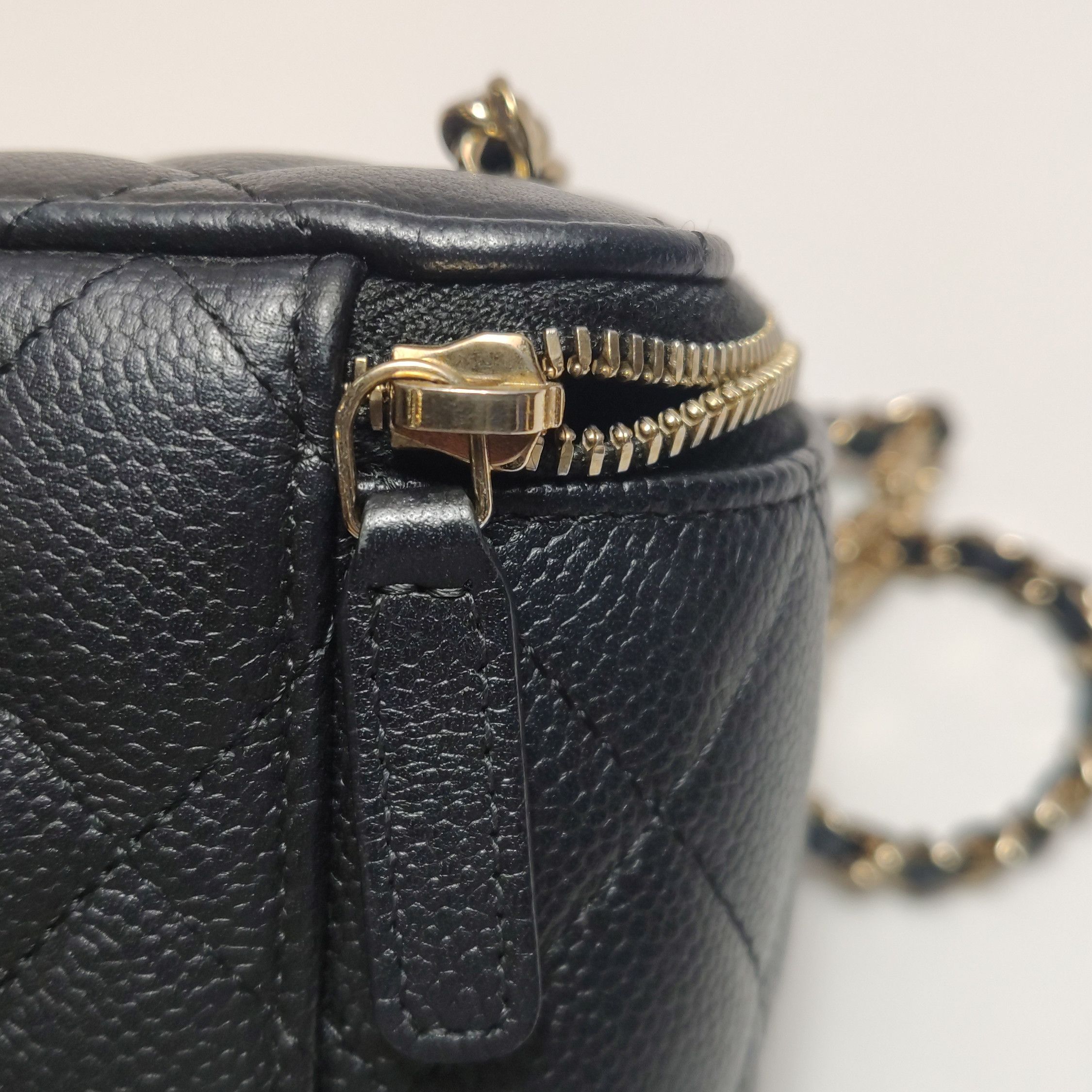 Chanel Chanel Women os Shoulder Bags Size ONE SIZE - 14 Thumbnail