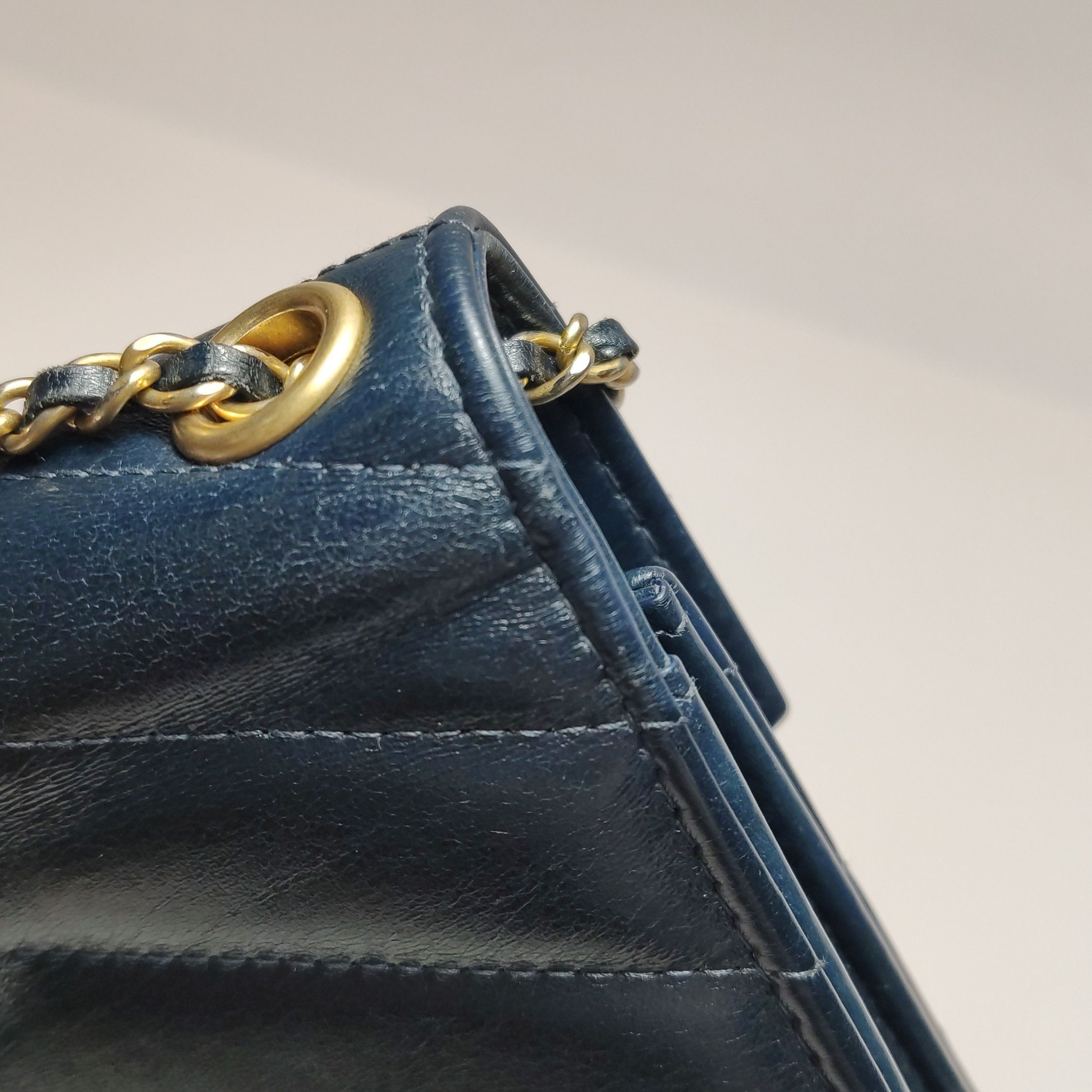 Chanel Chanel Women os Crossbody Bags Size ONE SIZE - 17 Thumbnail