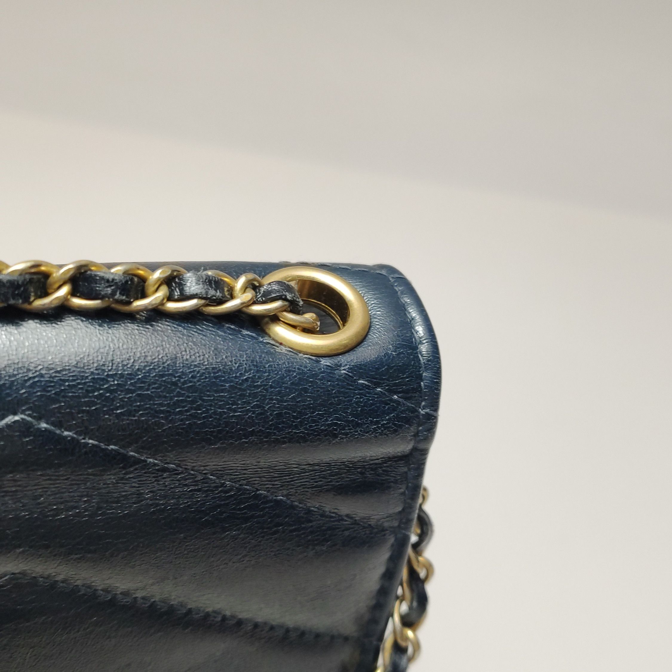 Chanel Chanel Women os Crossbody Bags Size ONE SIZE - 14 Thumbnail